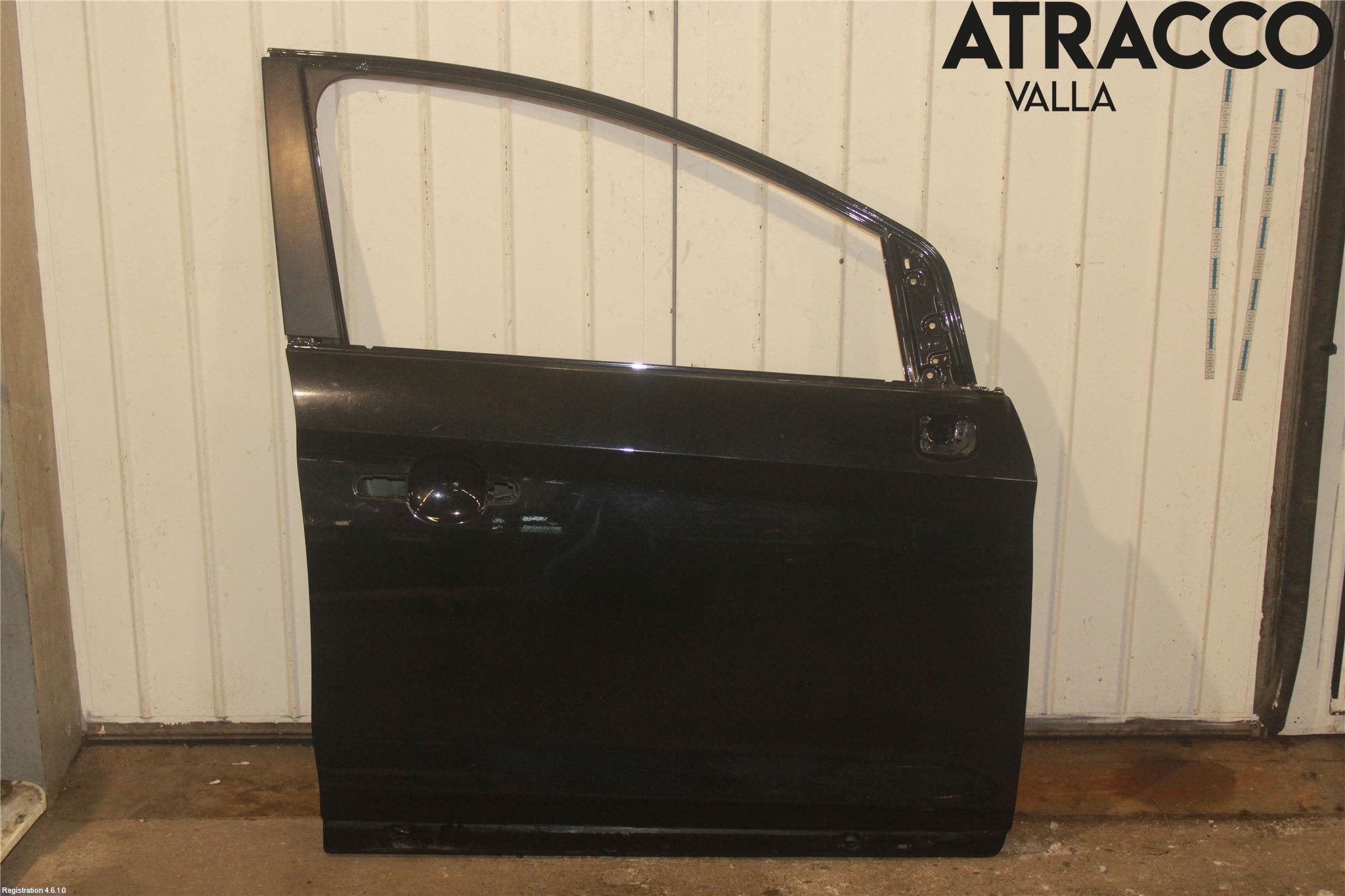 Ford KUGA 08-12 Dörr Fram Höger