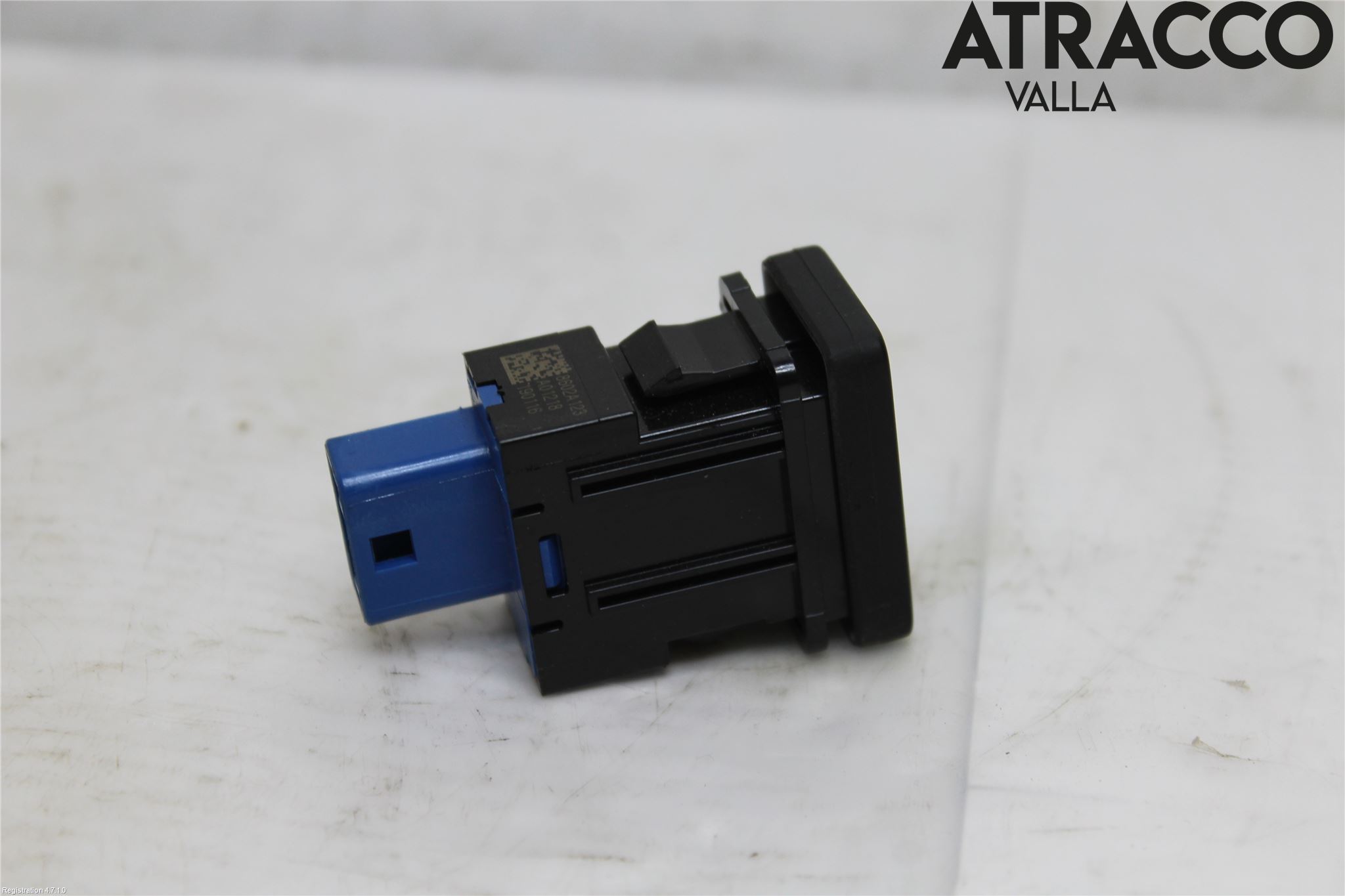 Mitsubishi OUTLANDER 13-21 Strömställare Antisladd