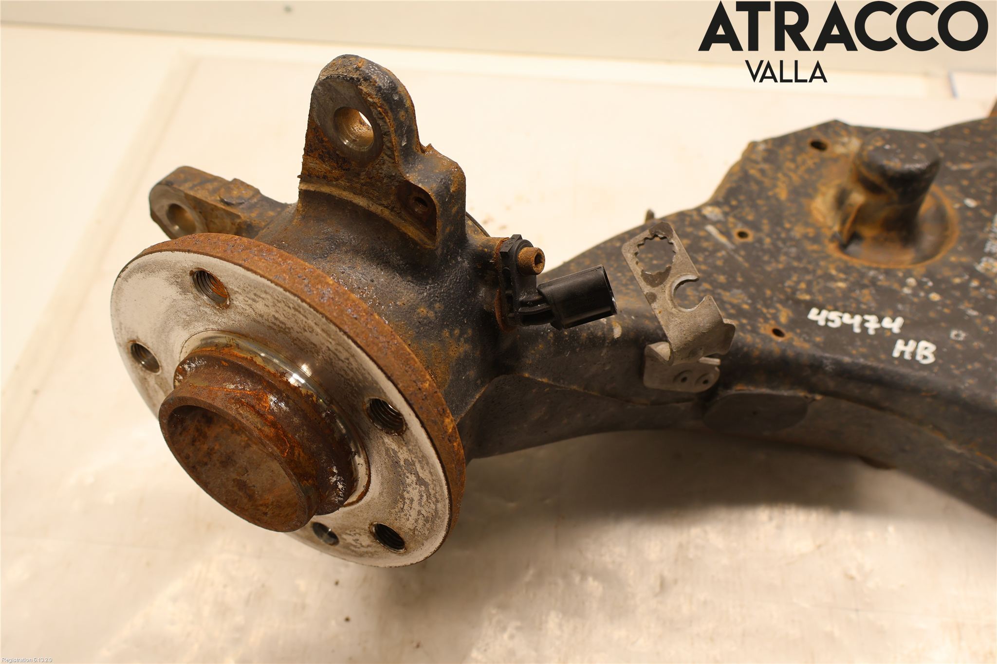 Volkswagen VW TRANSP/CARAVELLE (T6) 16-22 Bärarm Bak Höger