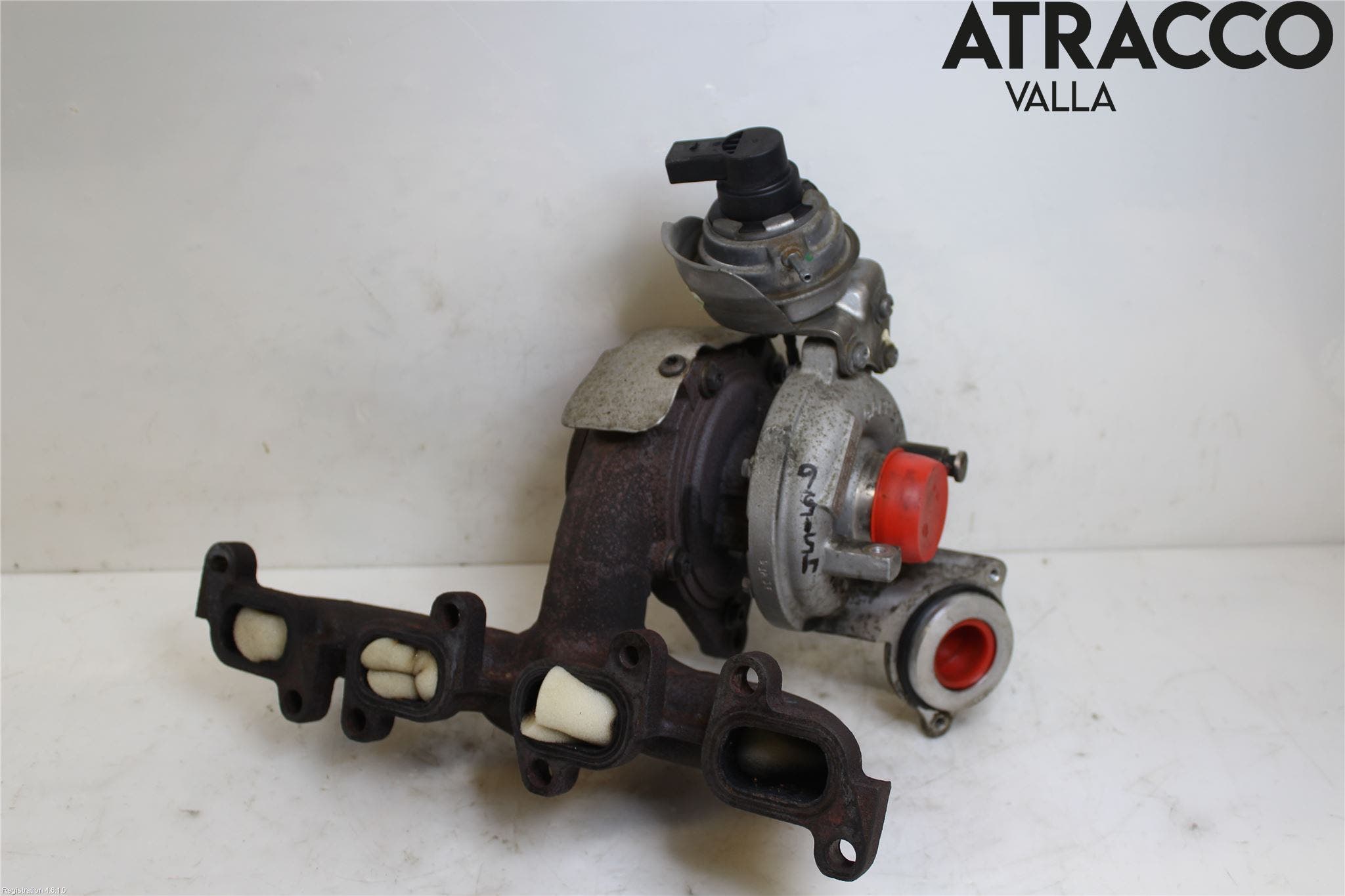 Volkswagen VW CADDY 11-15 Turboaggregat