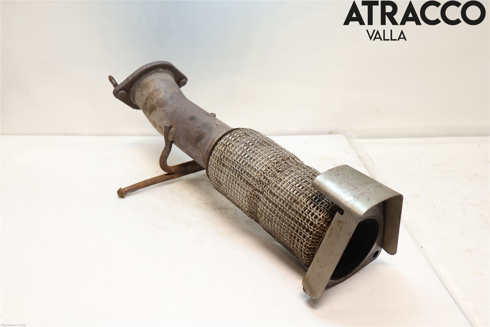 Volvo V40 12-19 Avgas Främre Rör