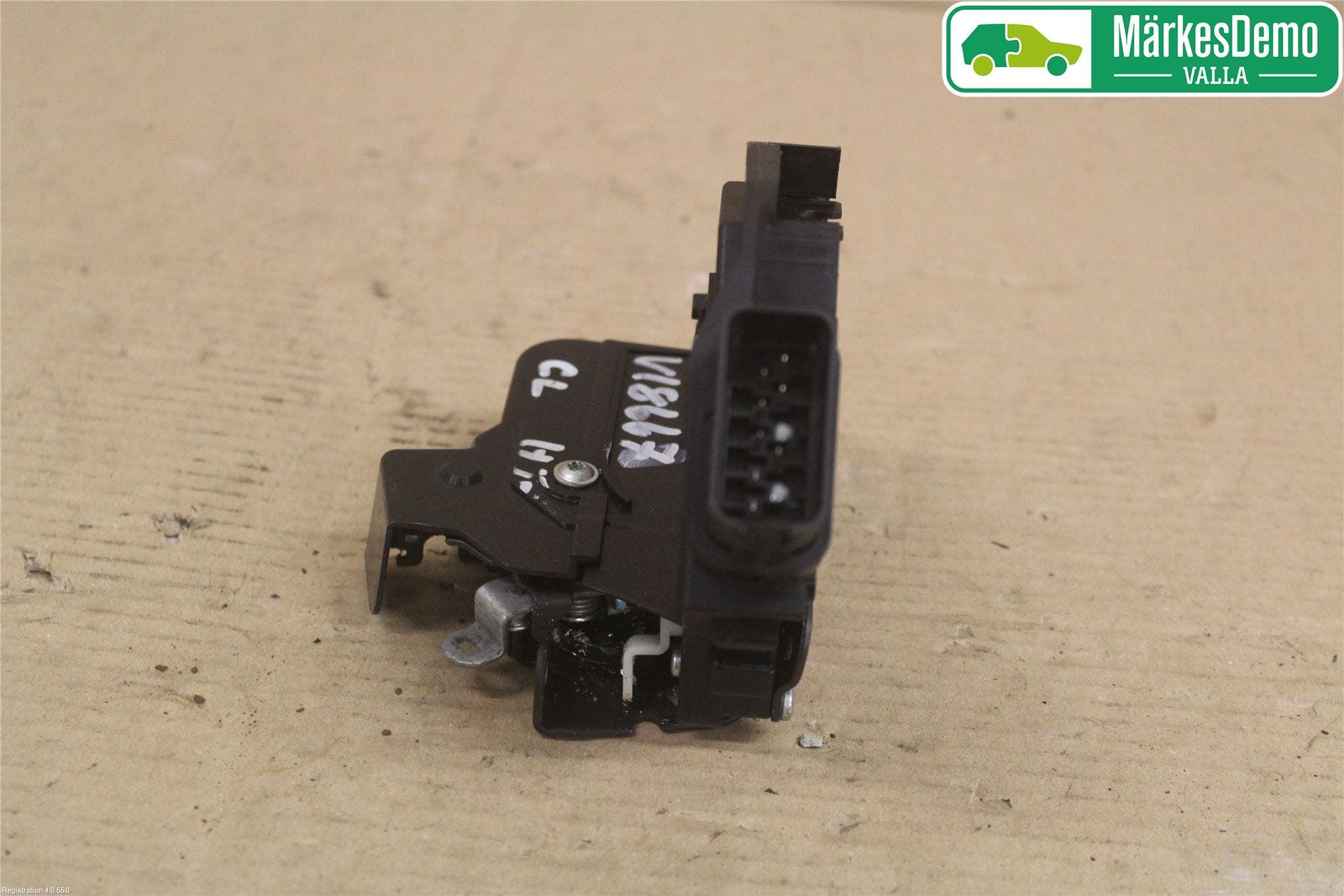 Ford FOCUS 08-11 Låskista-Dörrlås