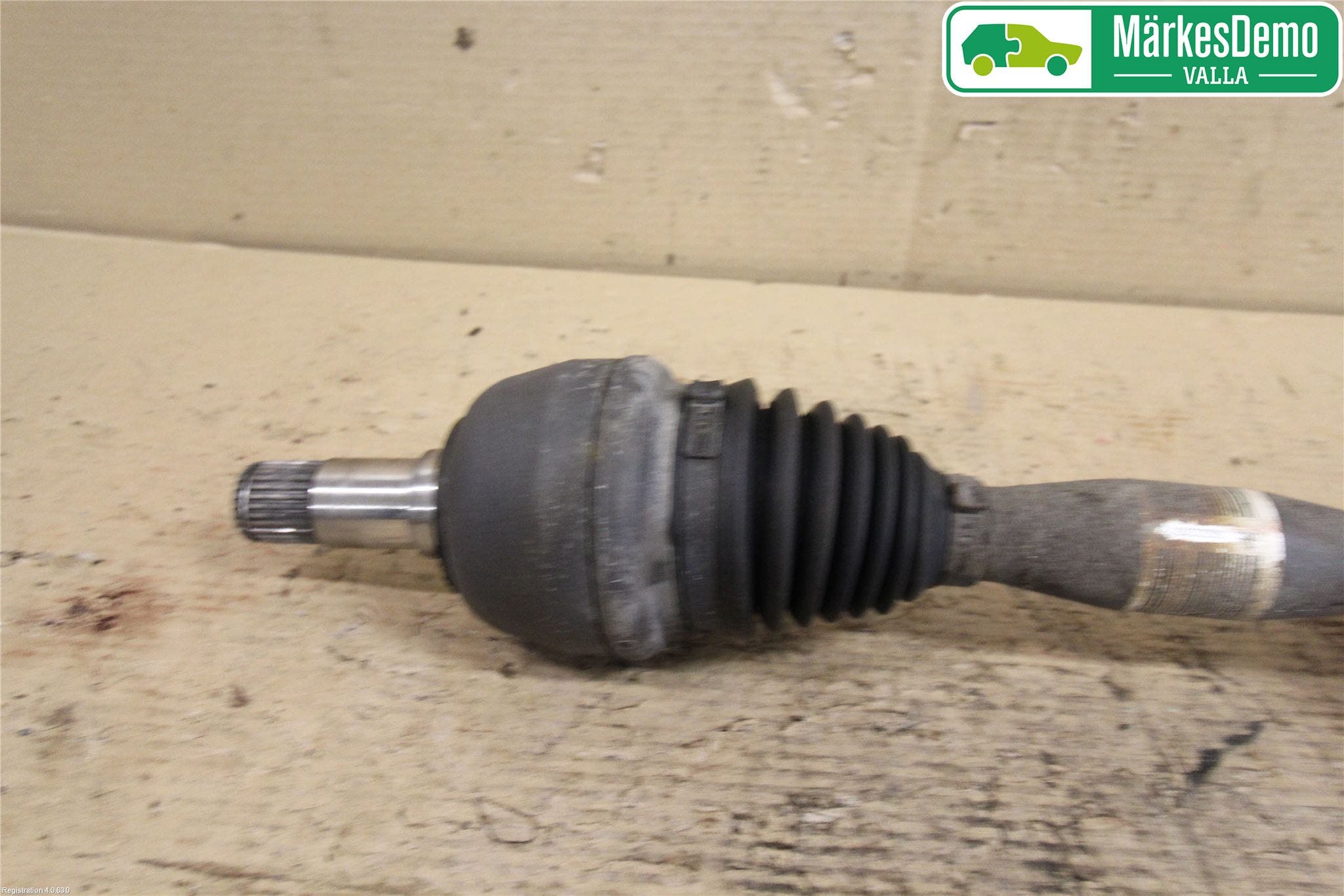 Mercedes-Benz MB A-KLASS (W176) 13-18 Drivaxel Fram Vänster