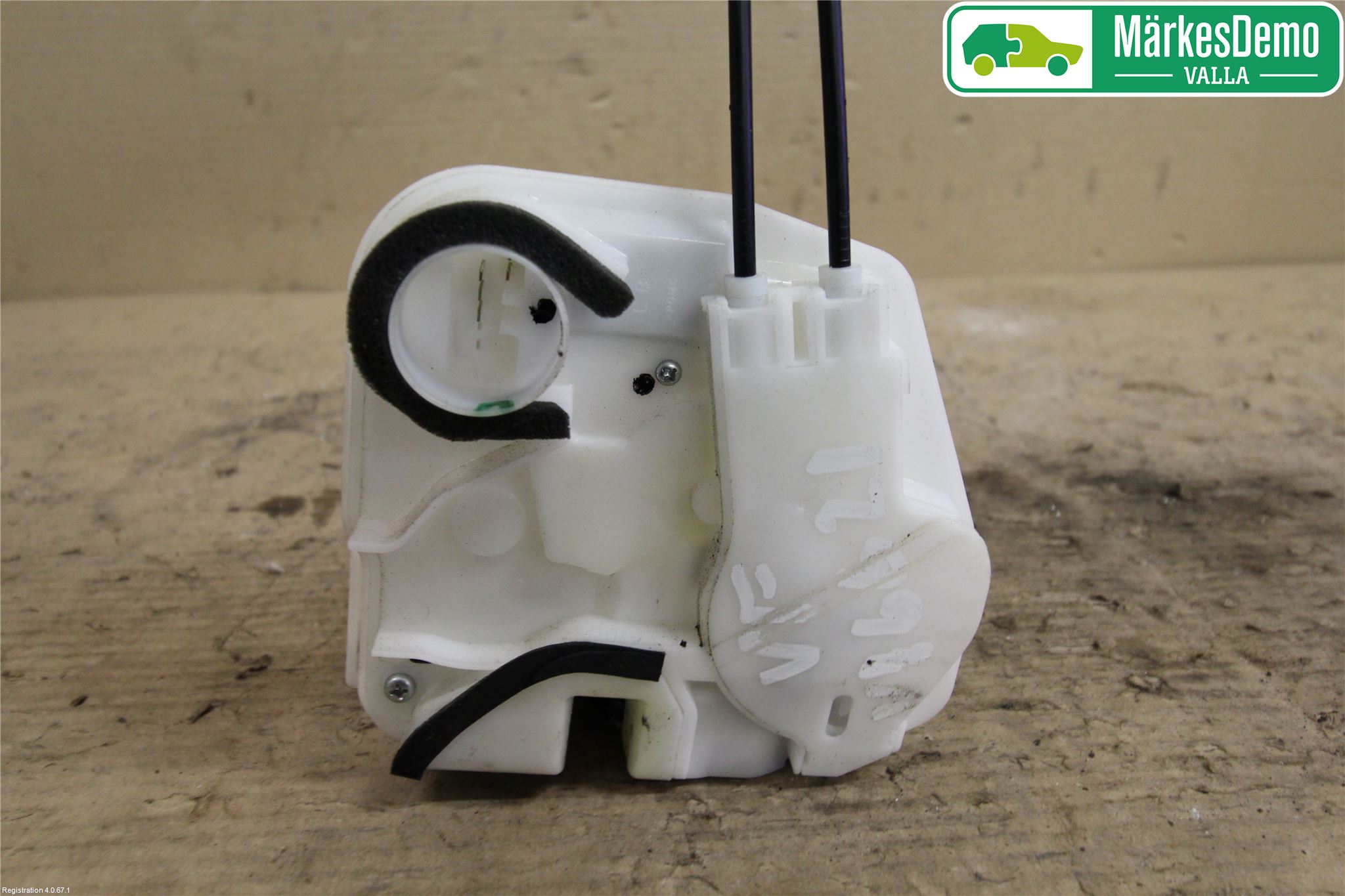 Mitsubishi SPACE STAR 13- Låskista-Dörrlås