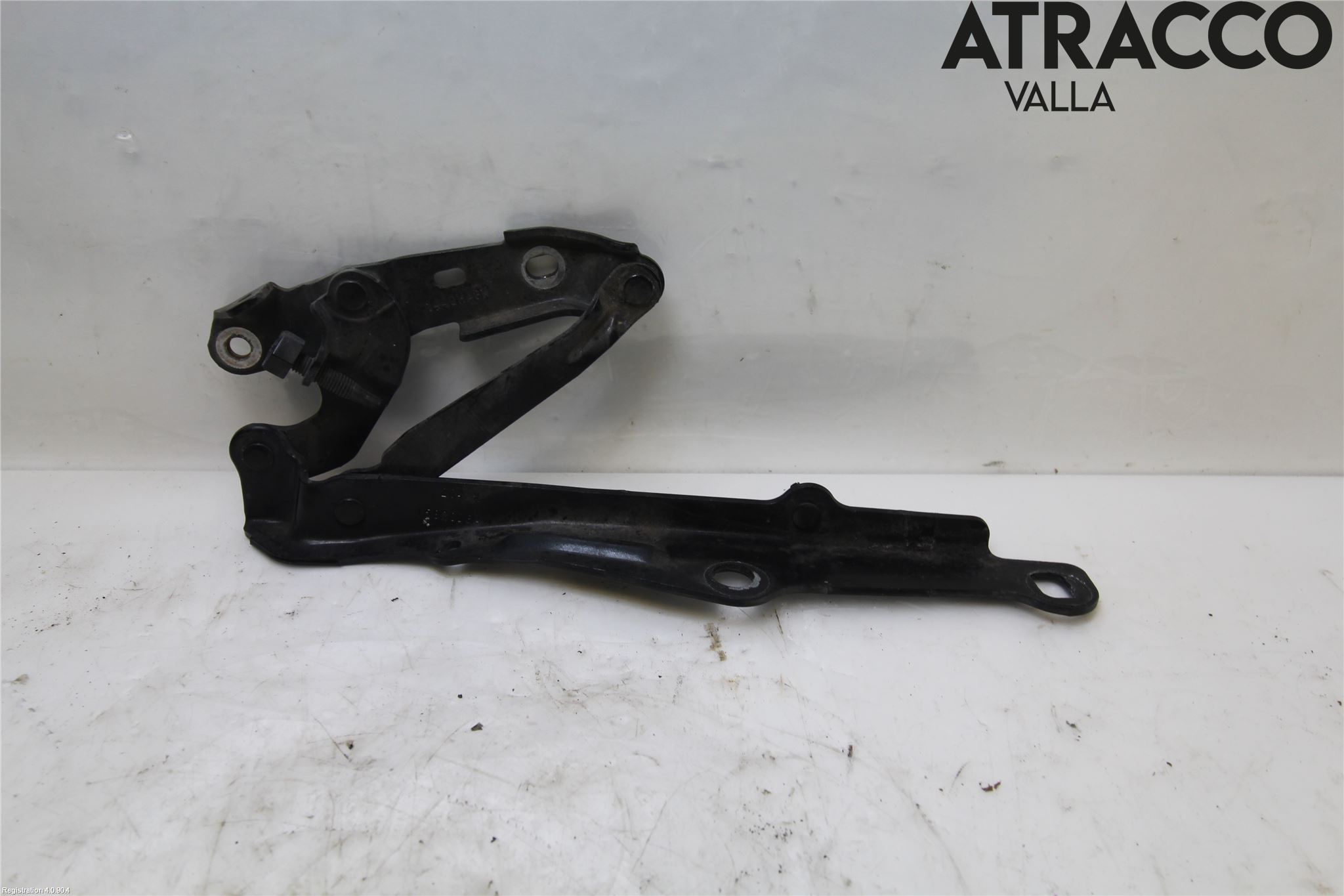 Chrysler CHR 300C Huvgångjärn