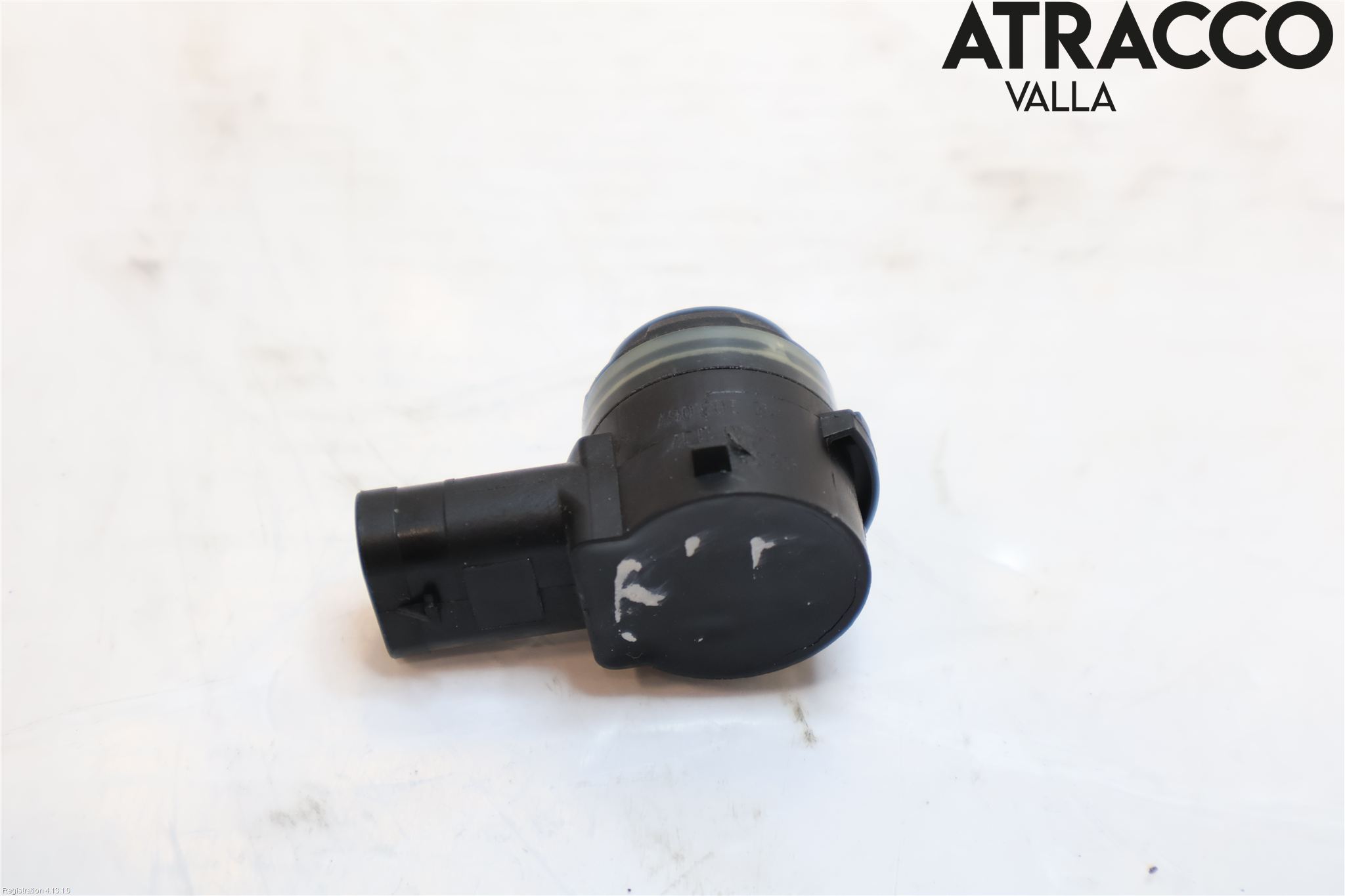 Volkswagen VW GOLF SPORTSVAN 15-20 Parkeringshjälp Frontsensor