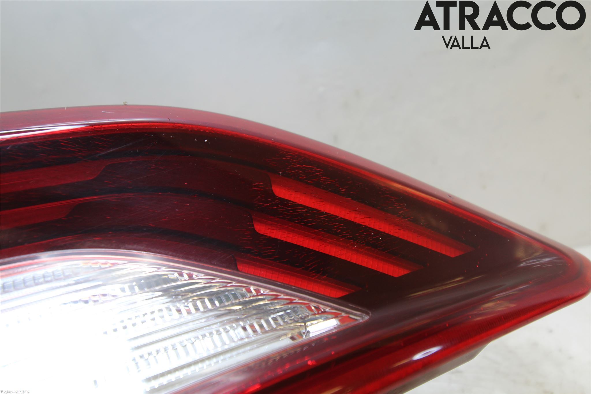 Kia STONIC 18->> Bakljus Lucka Hö