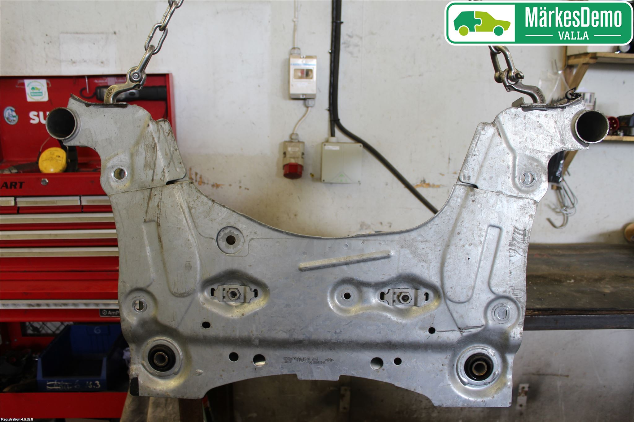 Renault MEGANE IV 16-23 Framvagnsbalk