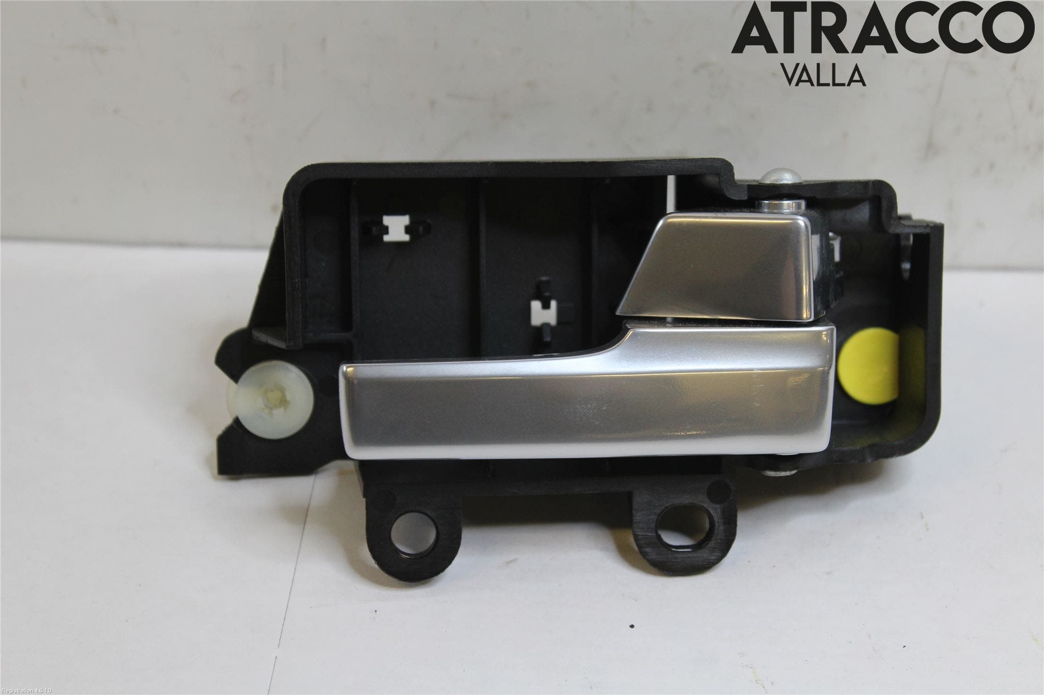 Ford KUGA 08-12 Dörrhandtag Inre Hö