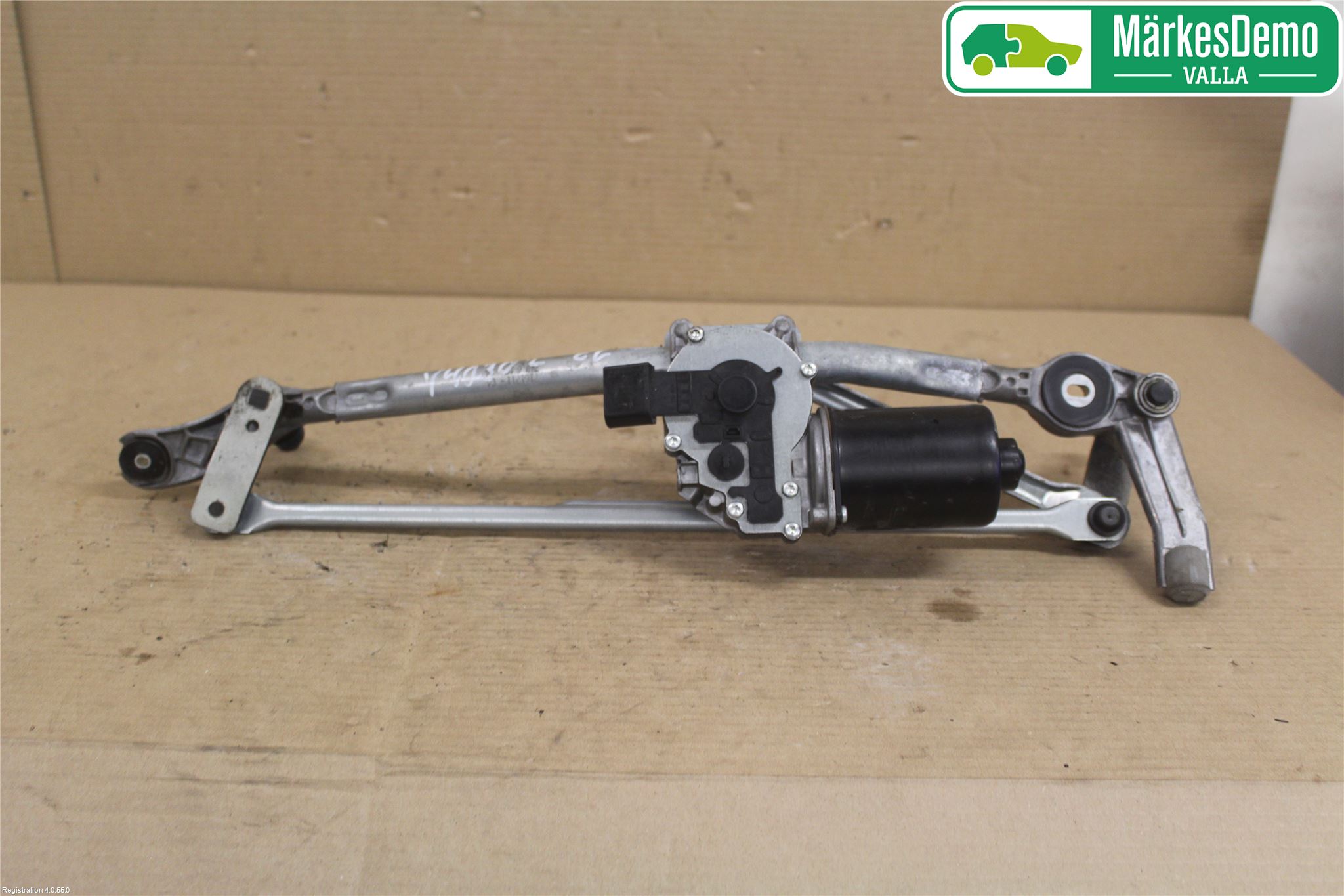 BMW 3 E90/91 SED/TOU 05-12 Torkarmekanism Vindruta