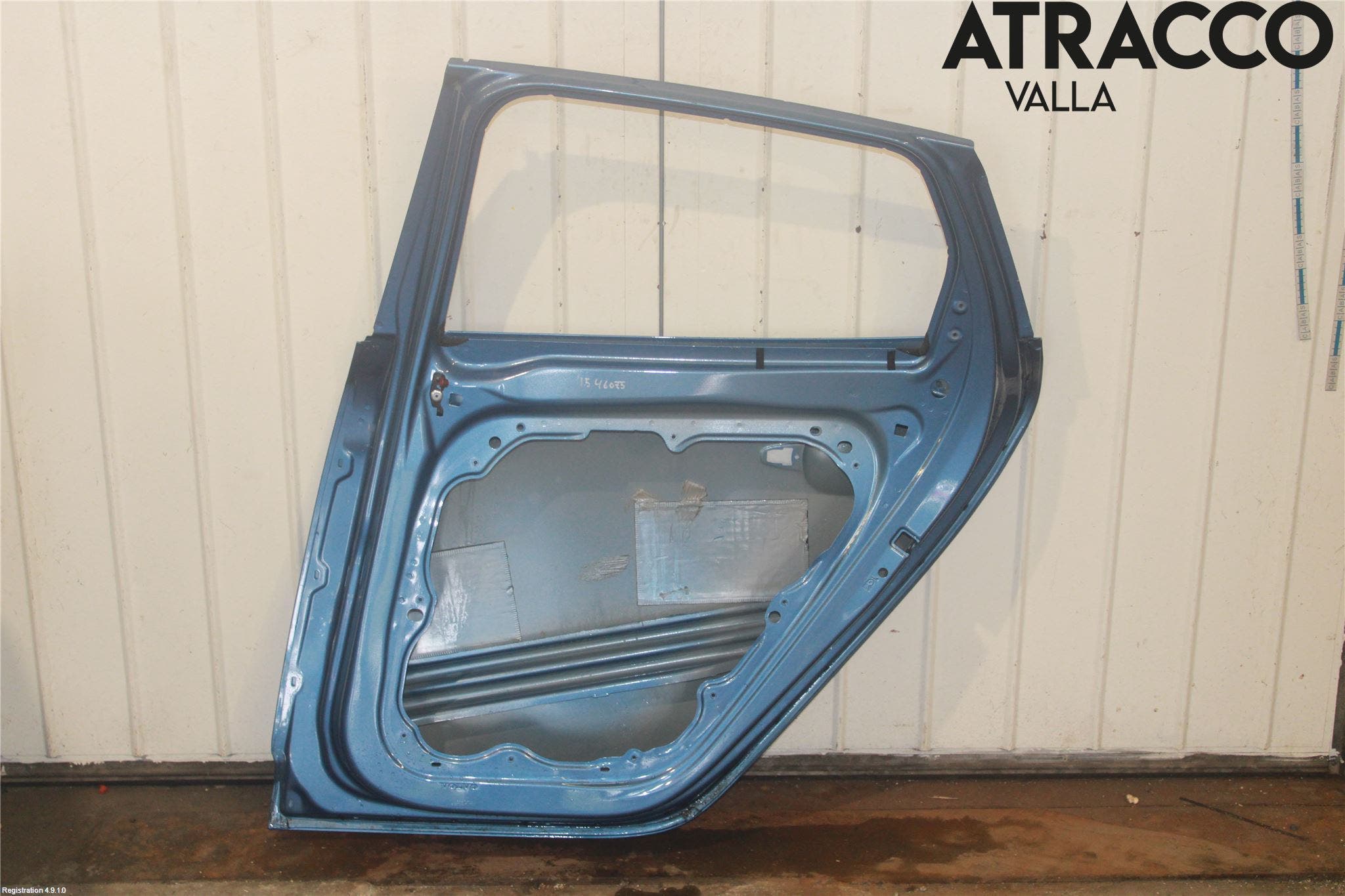 Volvo V40 12-19 Dörr Bak Höger