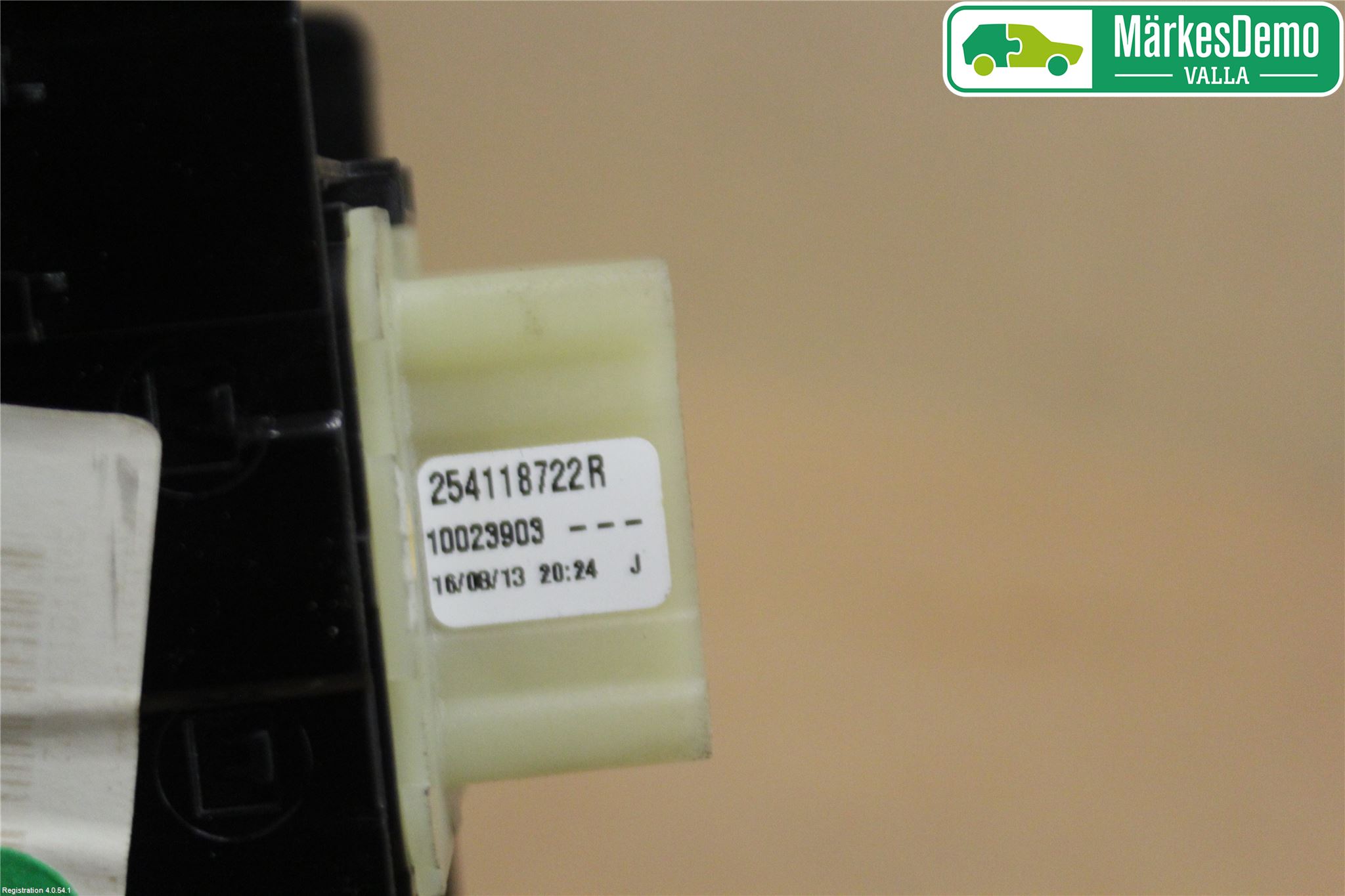 Renault CLIO IV 12-16 Strömställare Elhiss