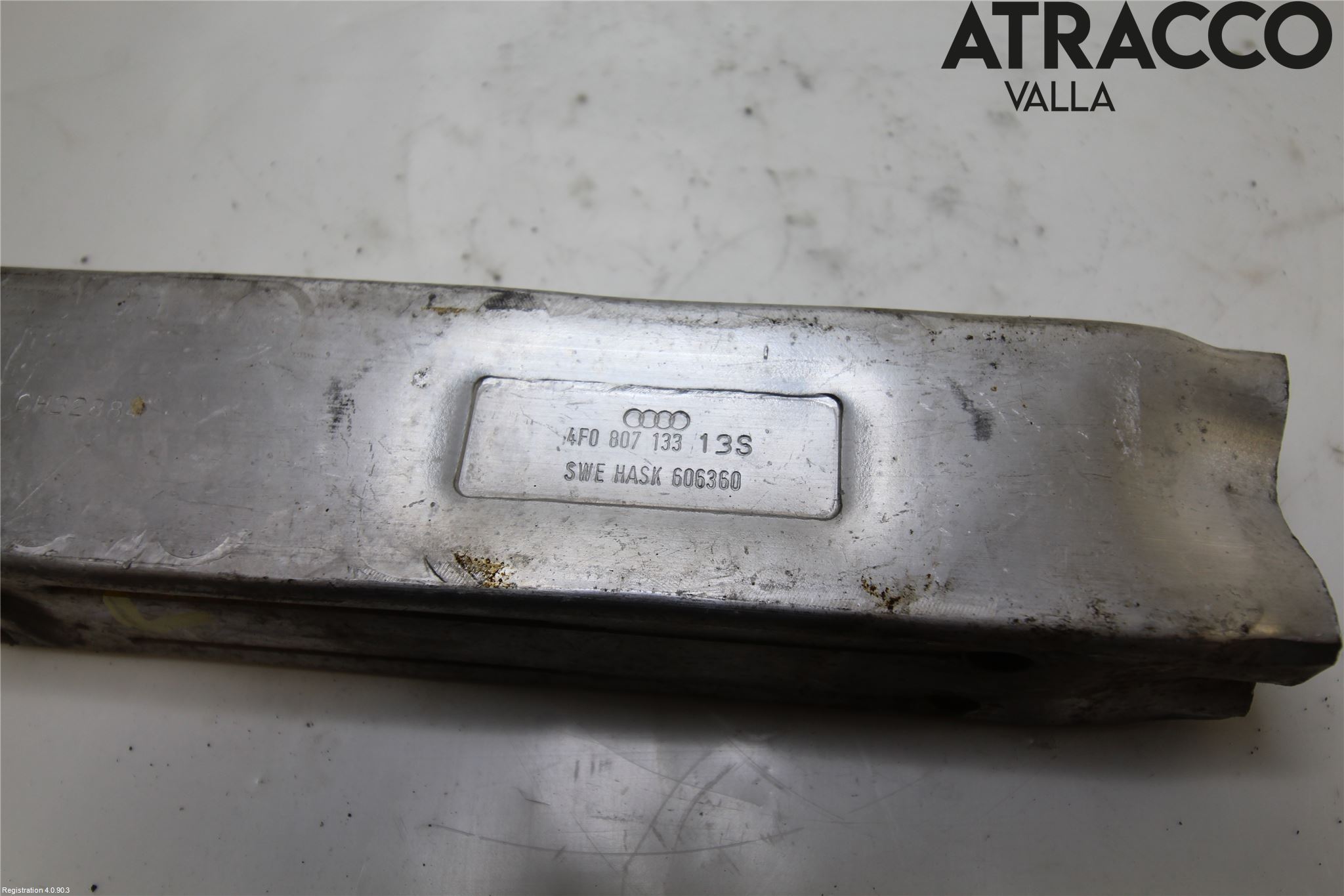 Audi A6/S6     05-11 Stötfångarbärjärn Fram