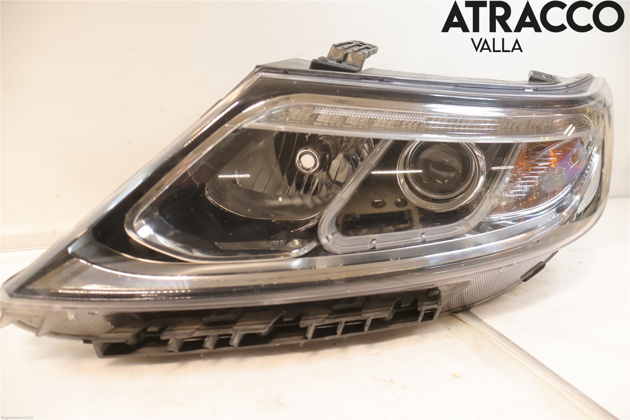 Kia SORENTO 10-14 Strålkastare Vänster