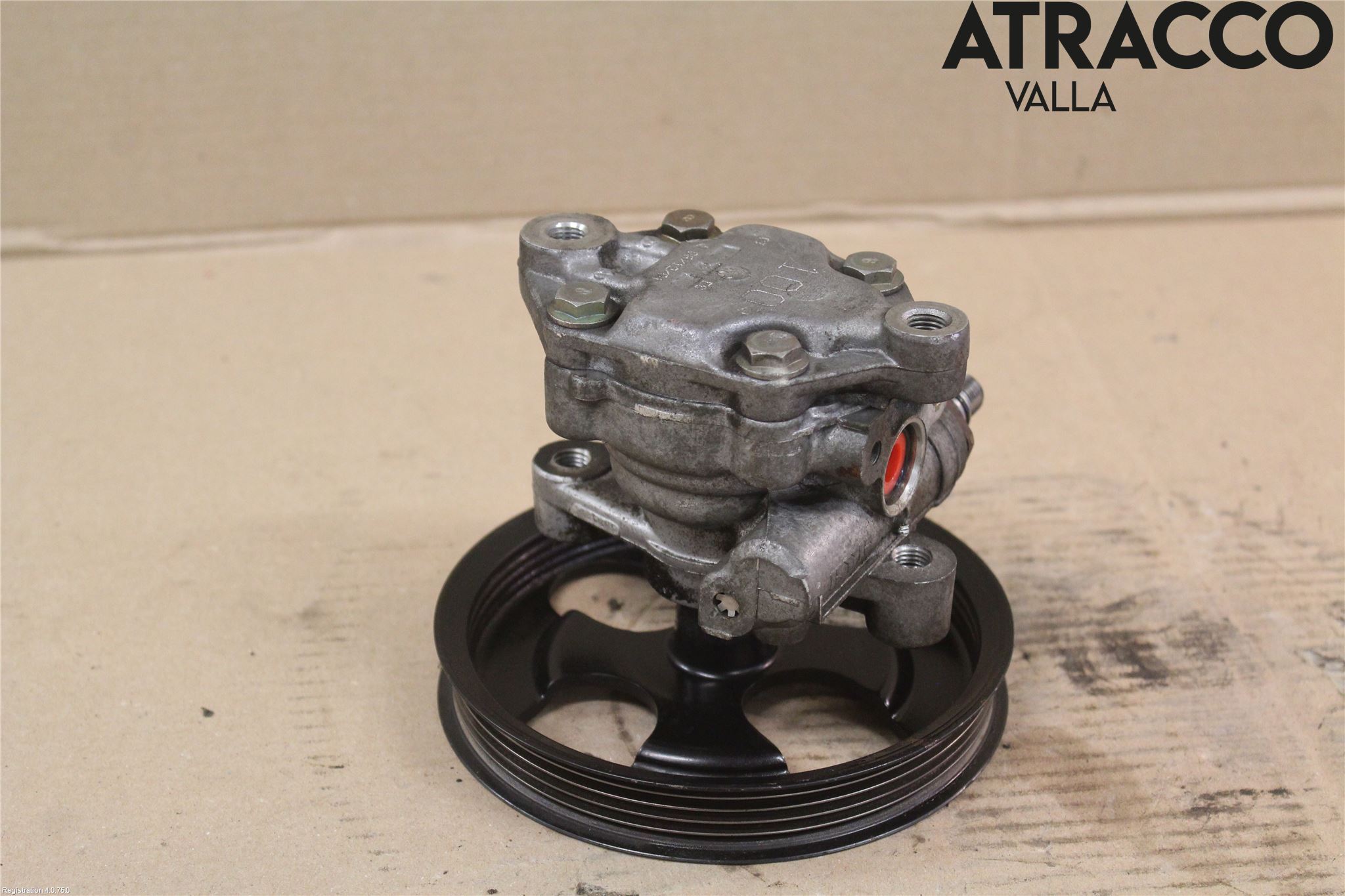 Mitsubishi CARISMA 00-04 Styrservopump