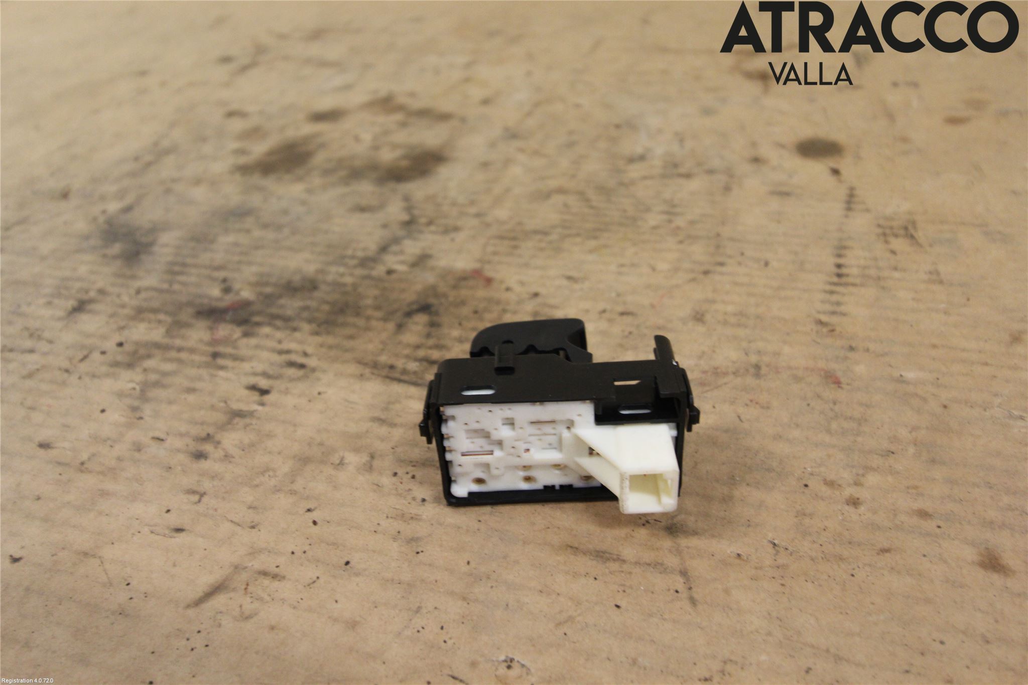 Toyota AURIS 13-19 Strömställare Elhiss