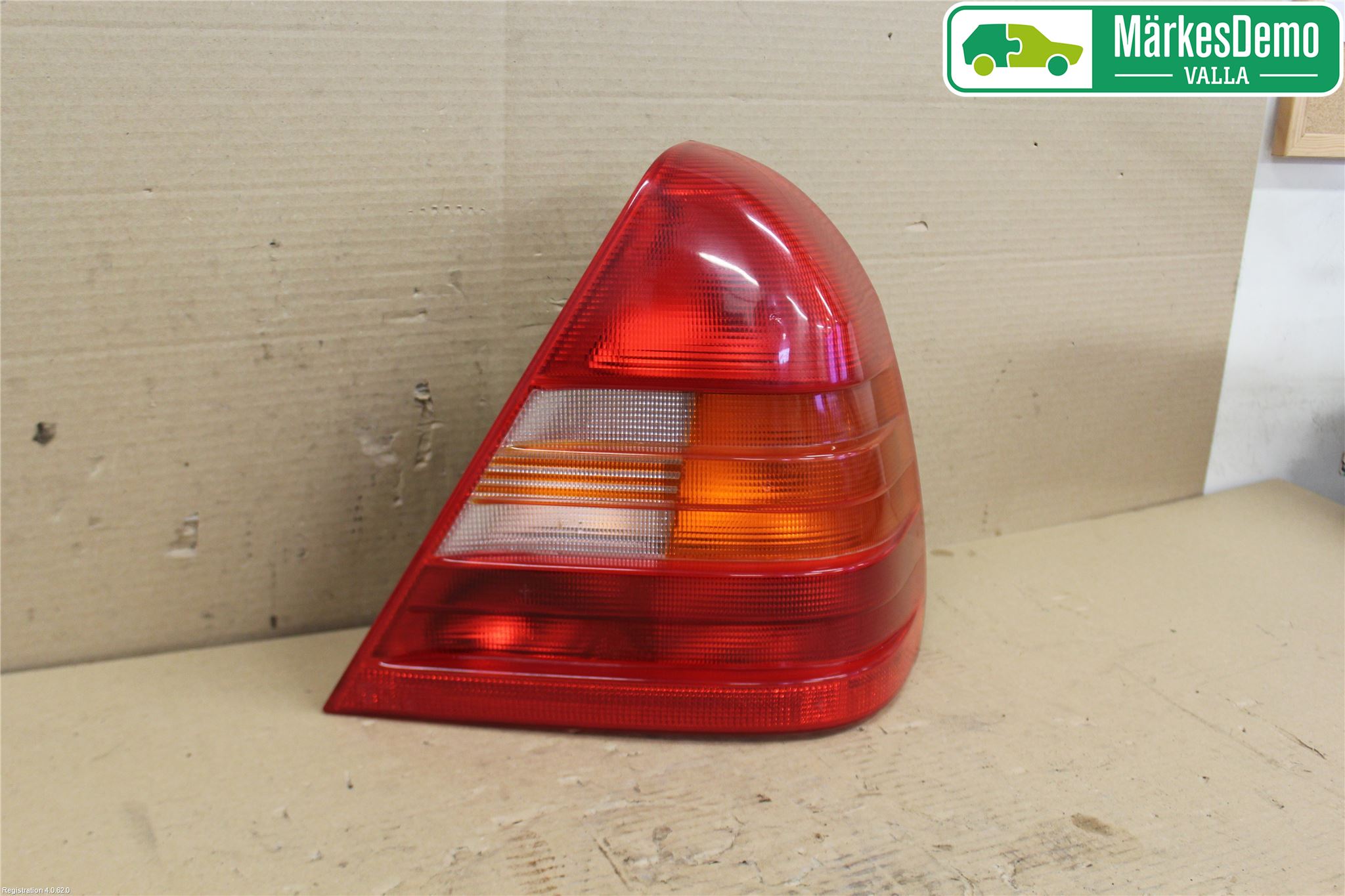 Mercedes-Benz MB C (W202) 94-00 Bakljus Höger