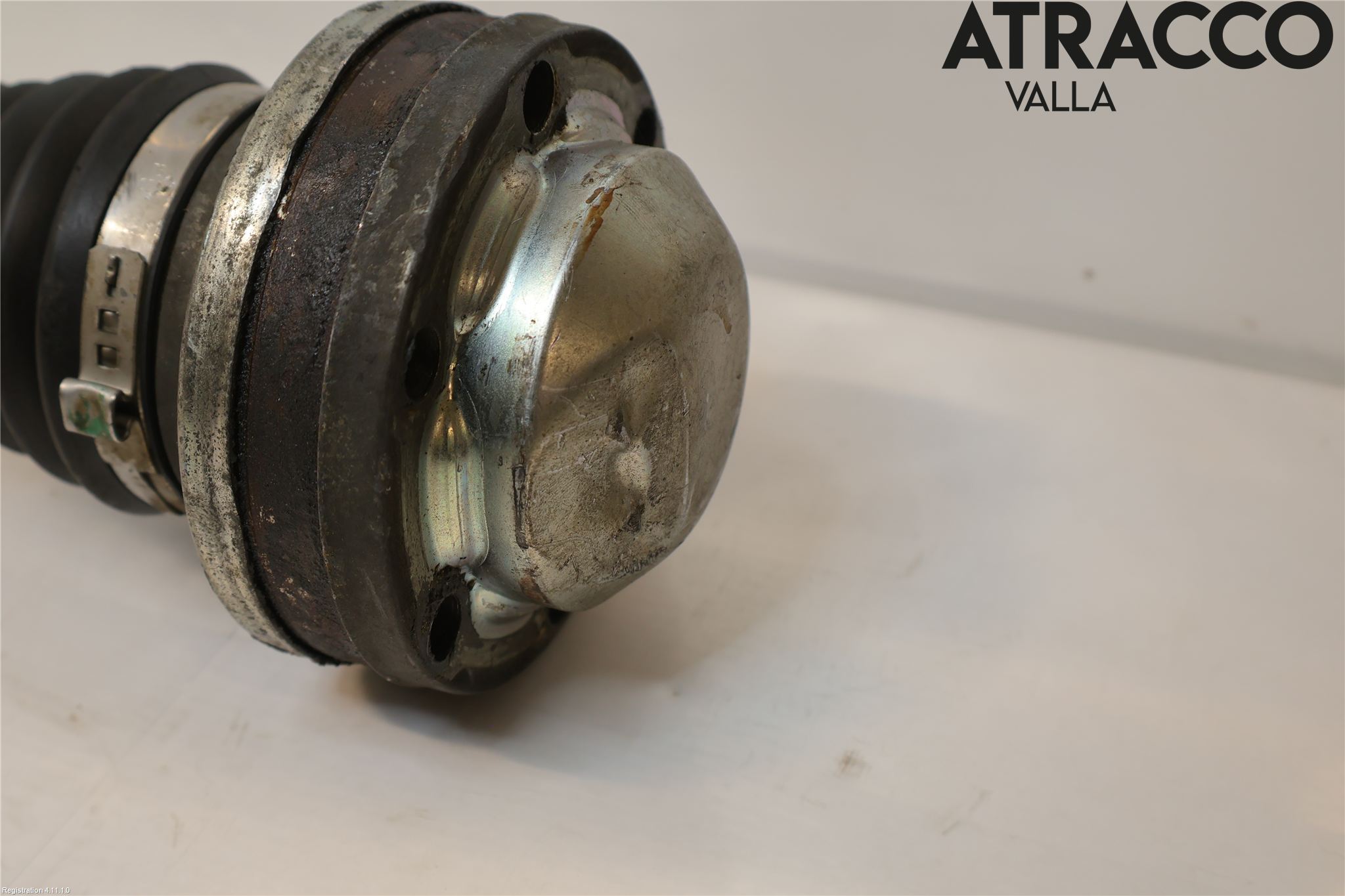 Volkswagen VW PASSAT 11-14 Drivaxel Fram Höger