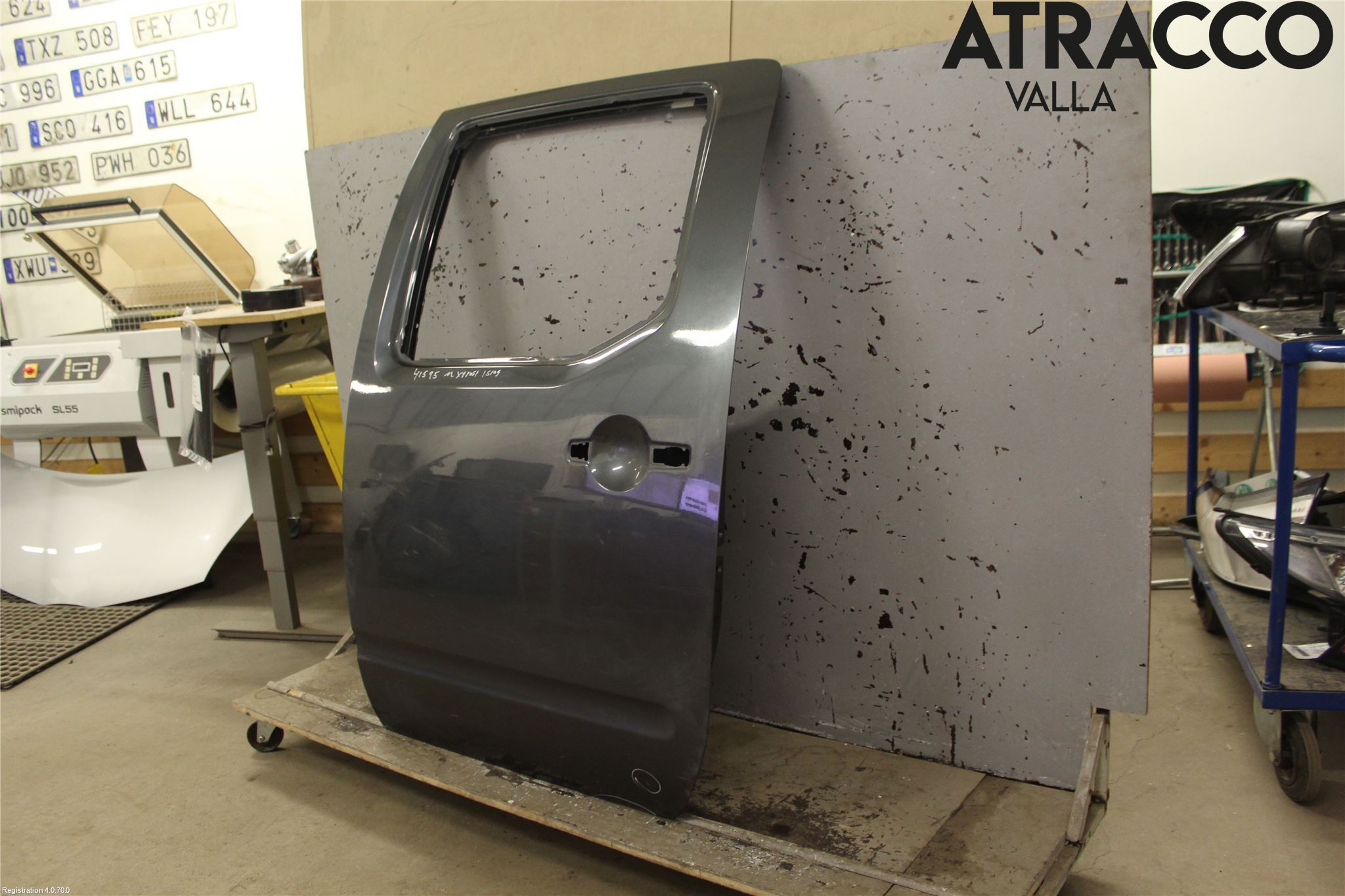 Nissan NAVARA 05-16 Dörr Bak Vänster