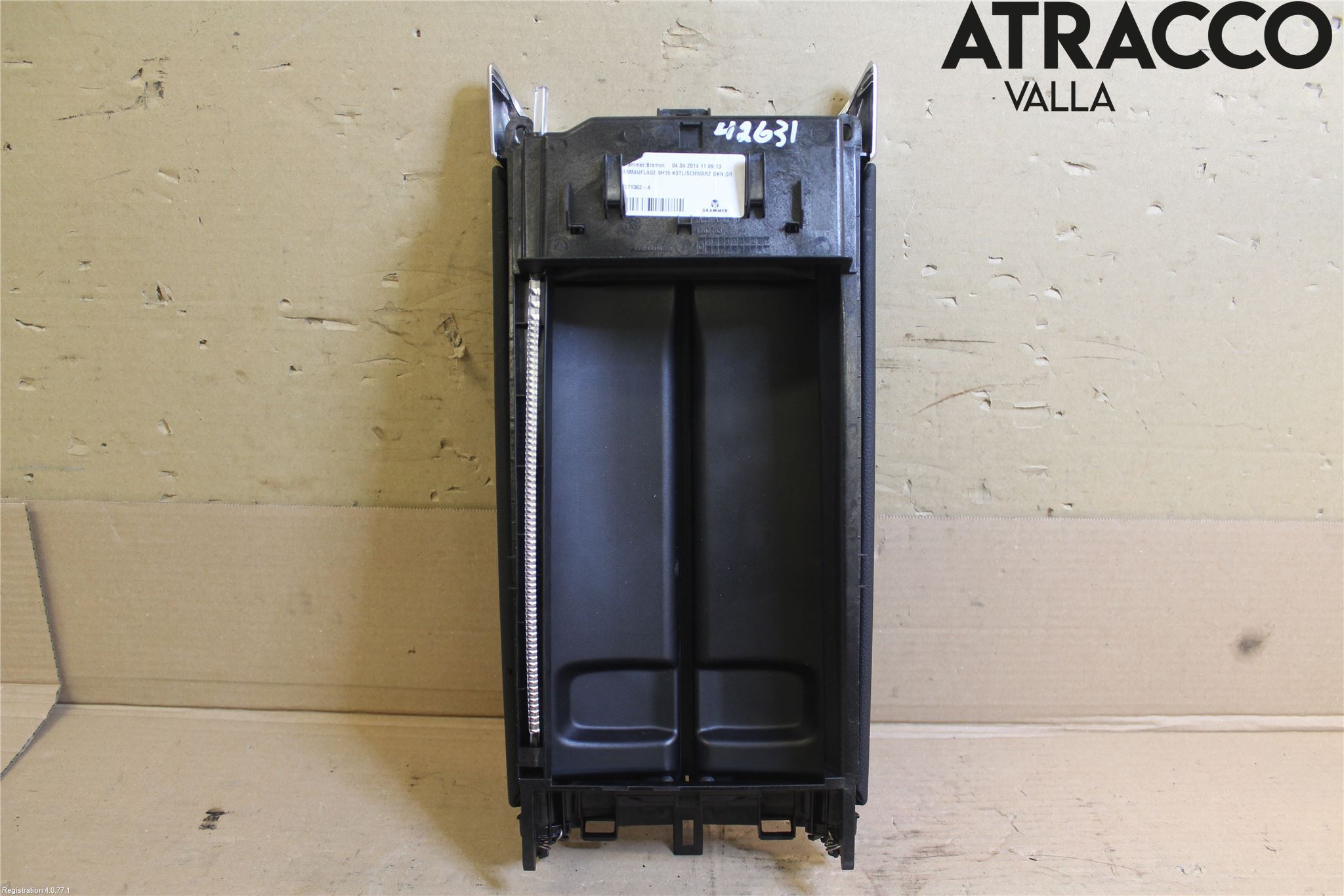 Mercedes-Benz MB C-KLASS (W205) 14-21 Inredning Armstöd