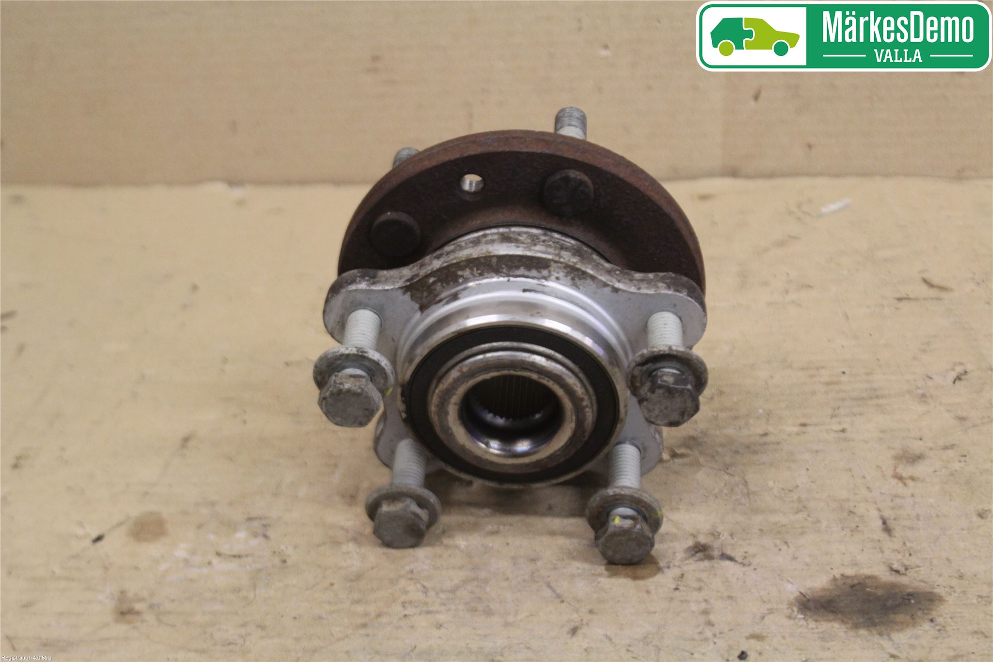 Volvo V40 12-19 Nav Fram