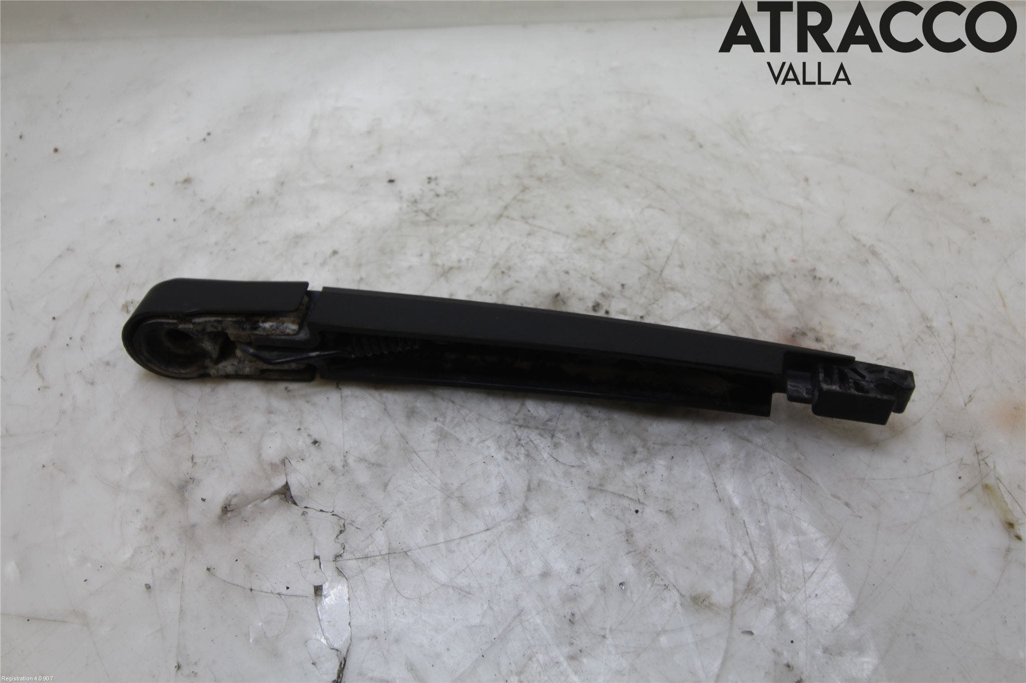 Opel INSIGNIA 17- Torkararm-Bakruta