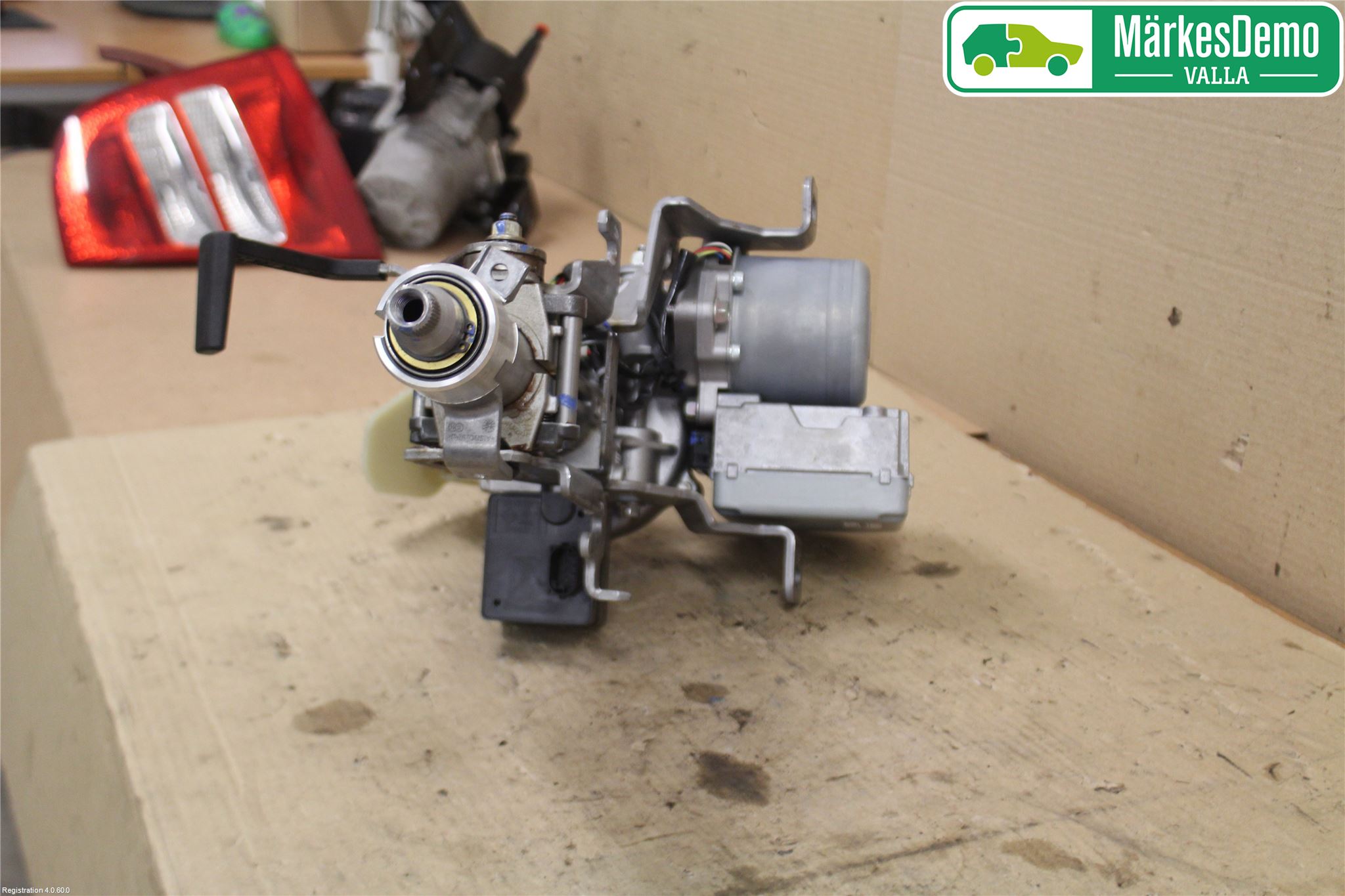 Renault MEGANE III 09-15 Rattaxelagg Med Inb Servo