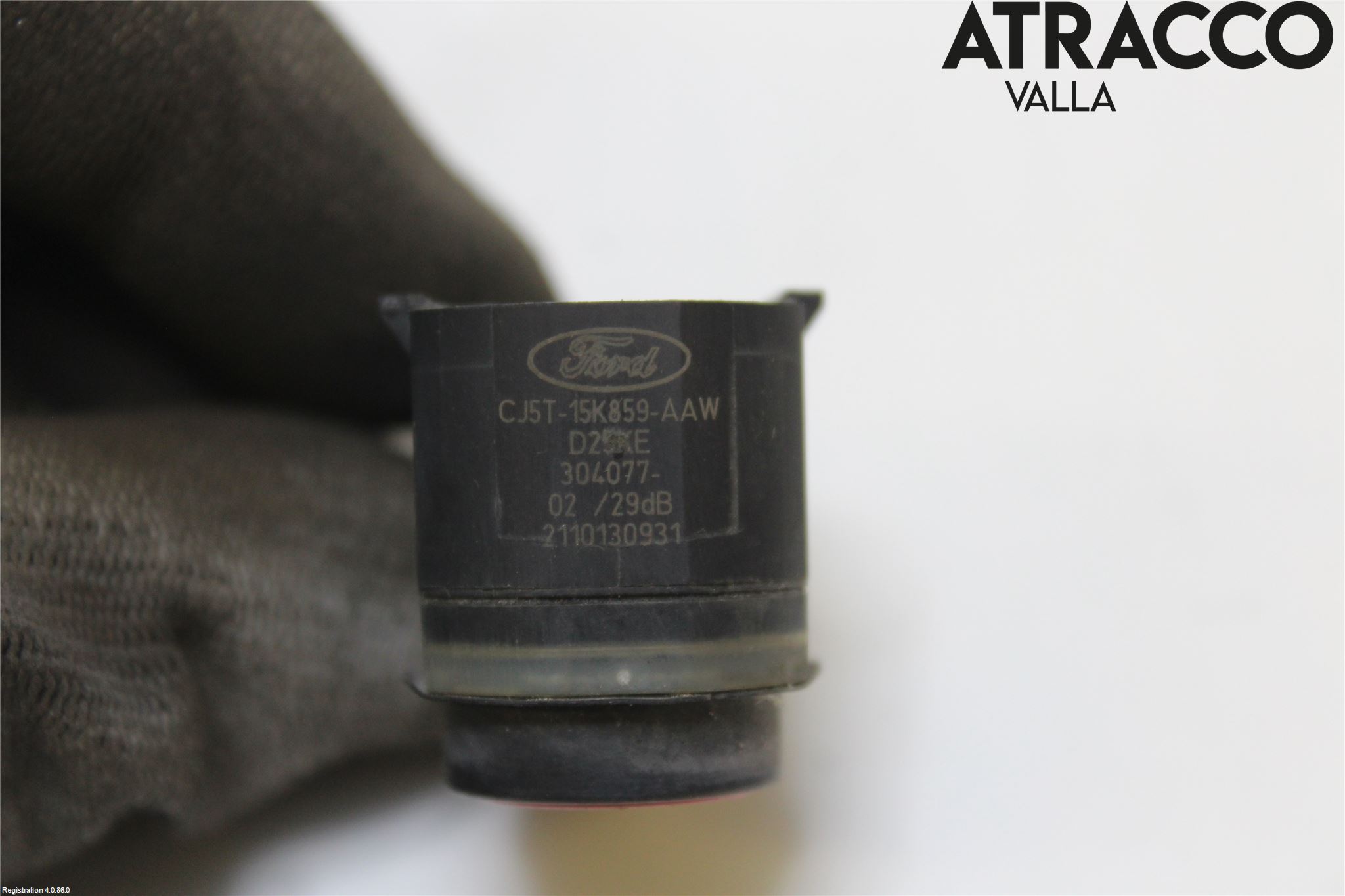 Ford KUGA 13-16 Parkeringshjälp Frontsensor