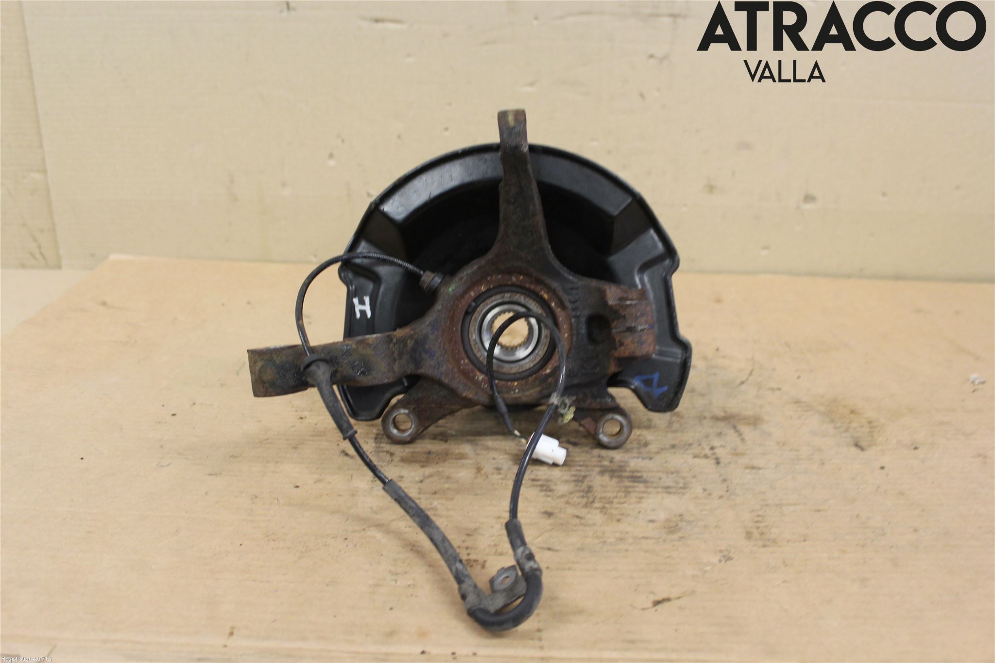 Suzuki SPLASH Styrspindel Lagerhus Hö