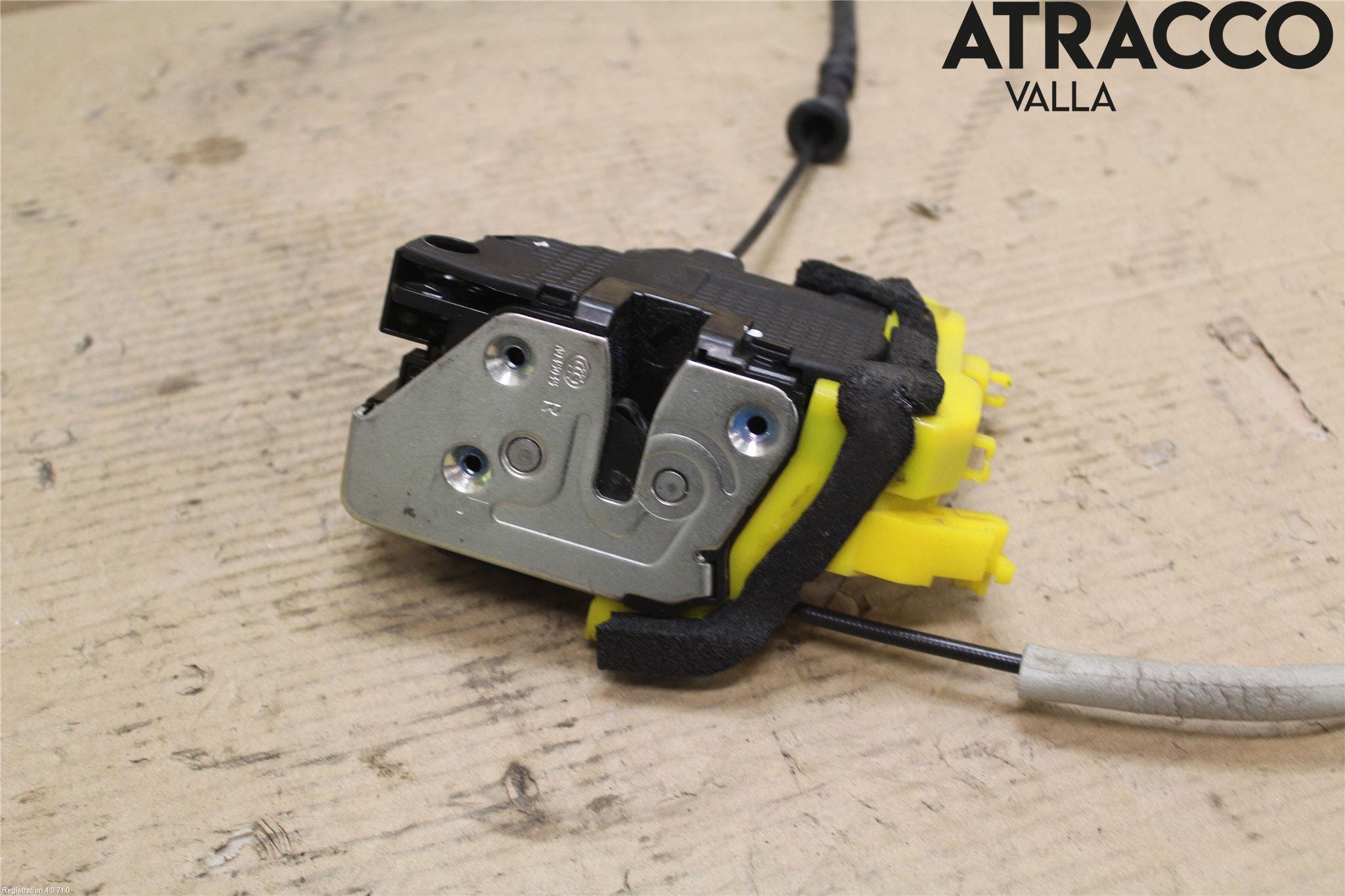 Kia CEED 12-18 Låskista-Dörrlås