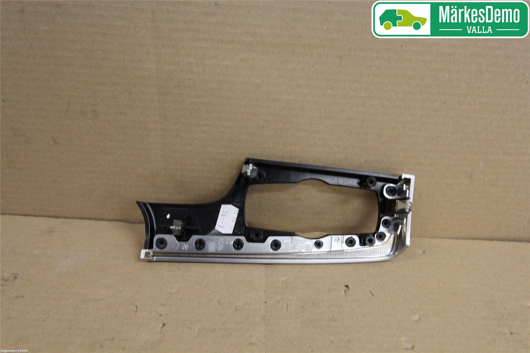 BMW 5 F10/F11/F18 09-17 Instrumentbräda Inlägg-Dekorlist