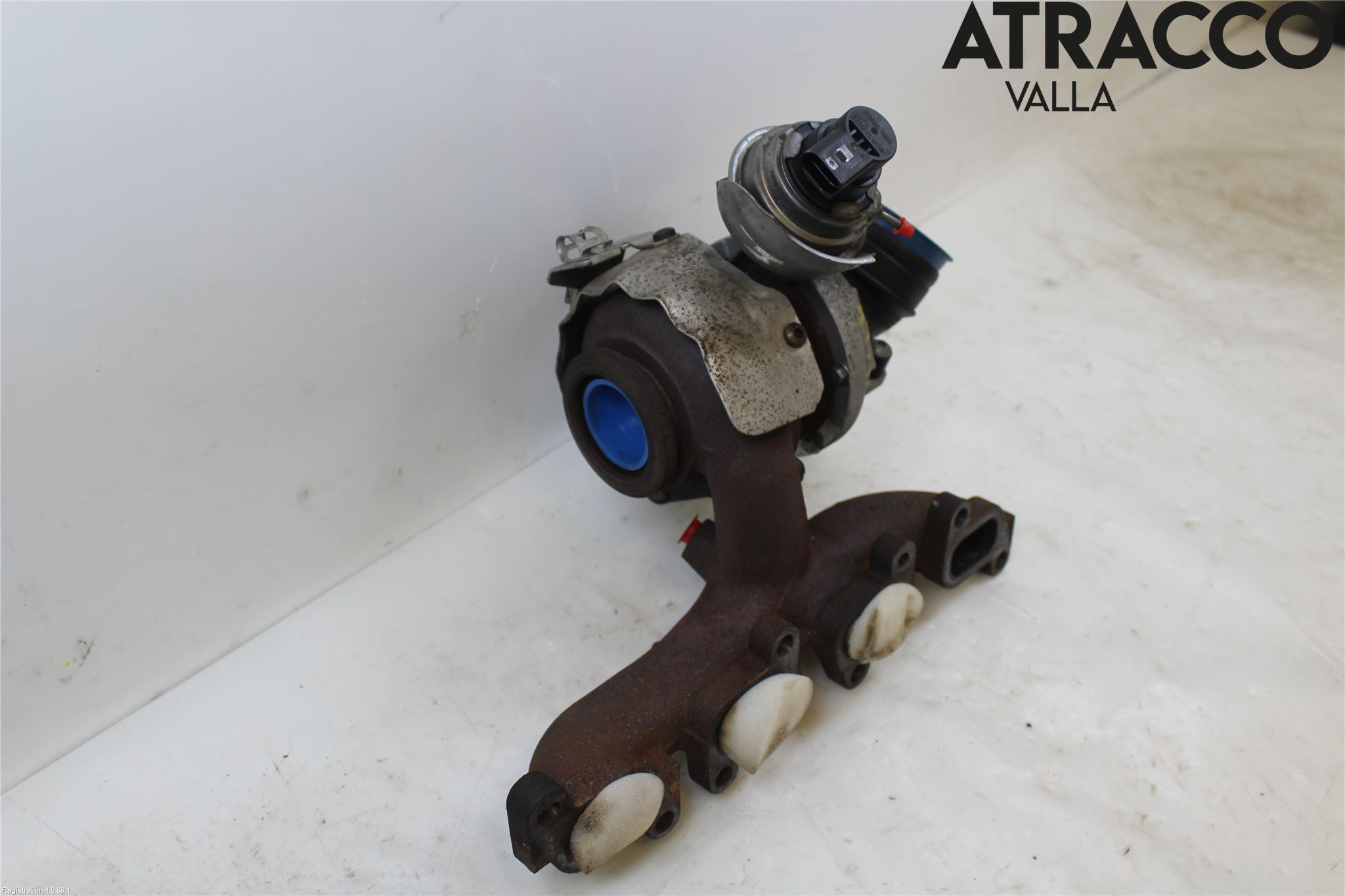 Volkswagen VW CADDY 11-15 Turboaggregat