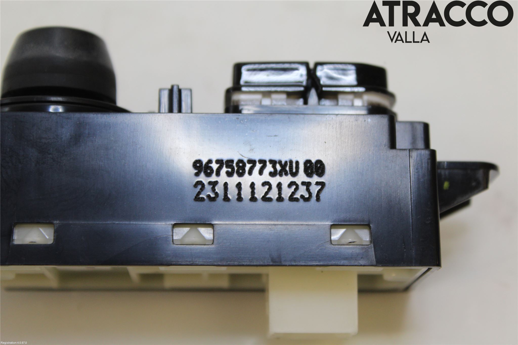 Peugeot 208 12-15 Strömställare Färddator