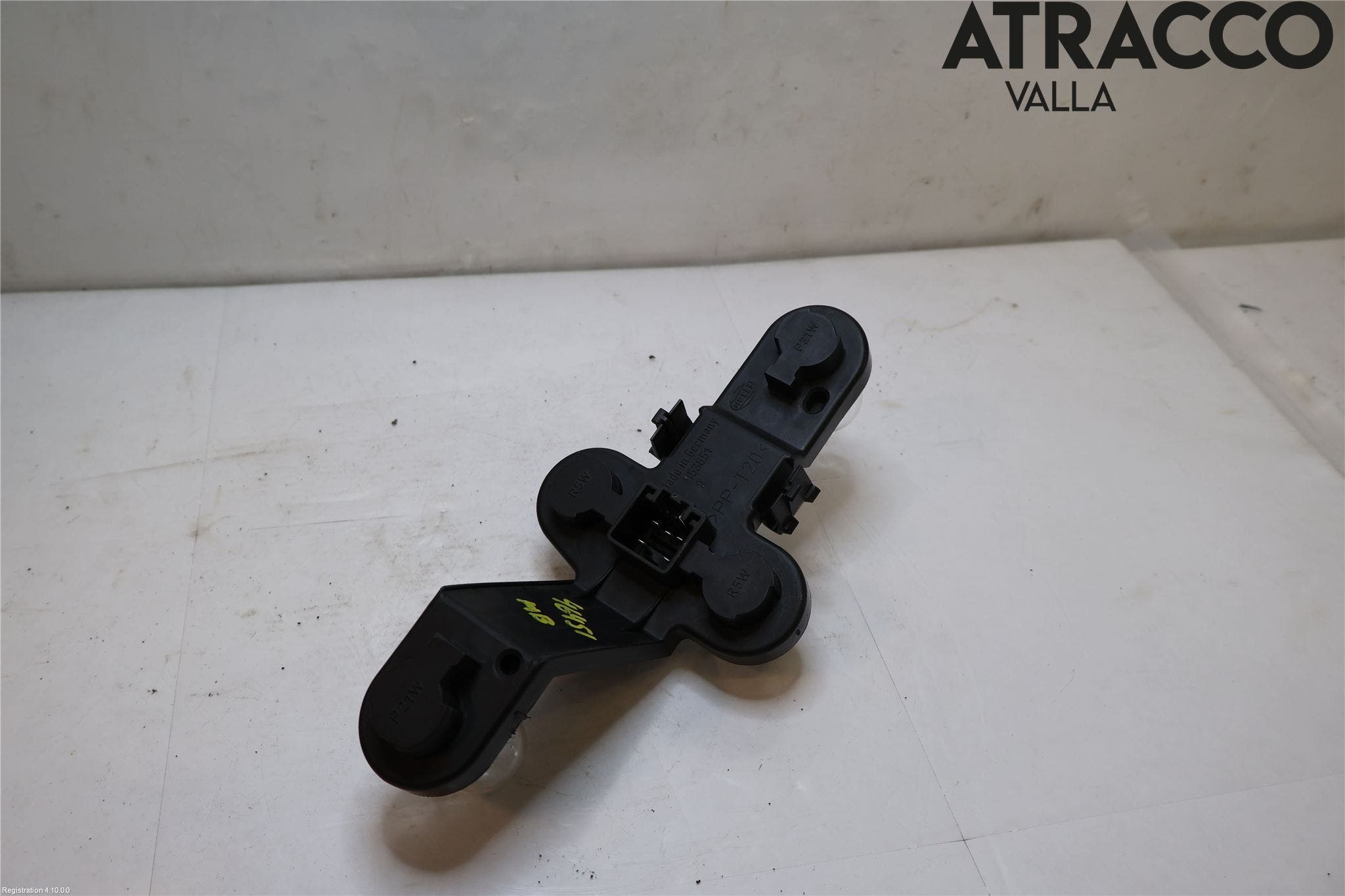 Volvo S60 01-04 Bakljusinsats-Lamphhö