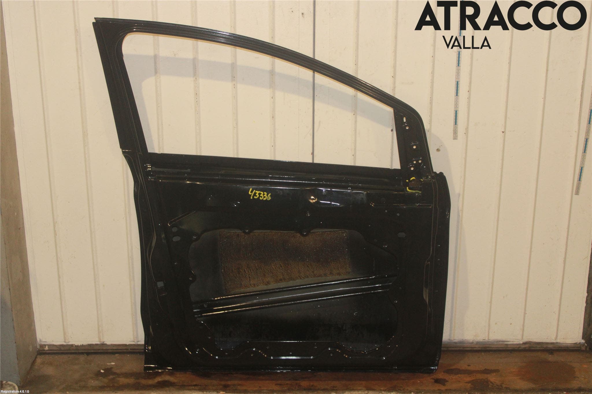 Ford KUGA 08-12 Dörr Fram Vänster