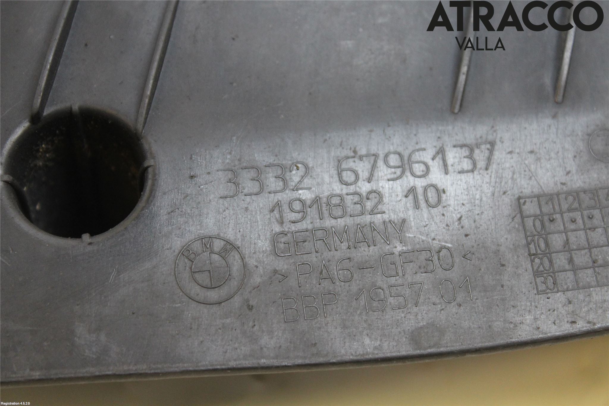 BMW 4 F36 Gran Coupé 14-20 Hasplåt Plåt-Plast
