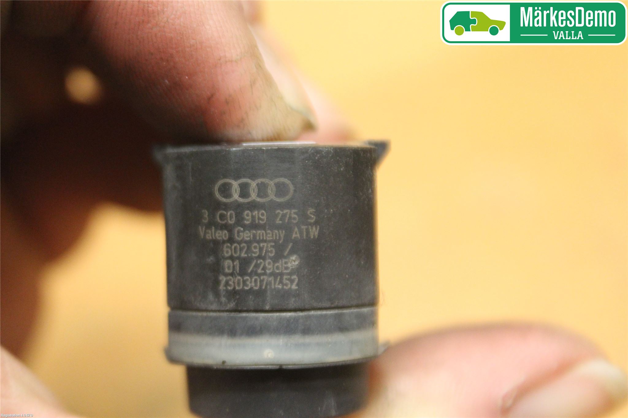 Volkswagen VW TOURAN 03-10 Parkeringshjälp Frontsensor