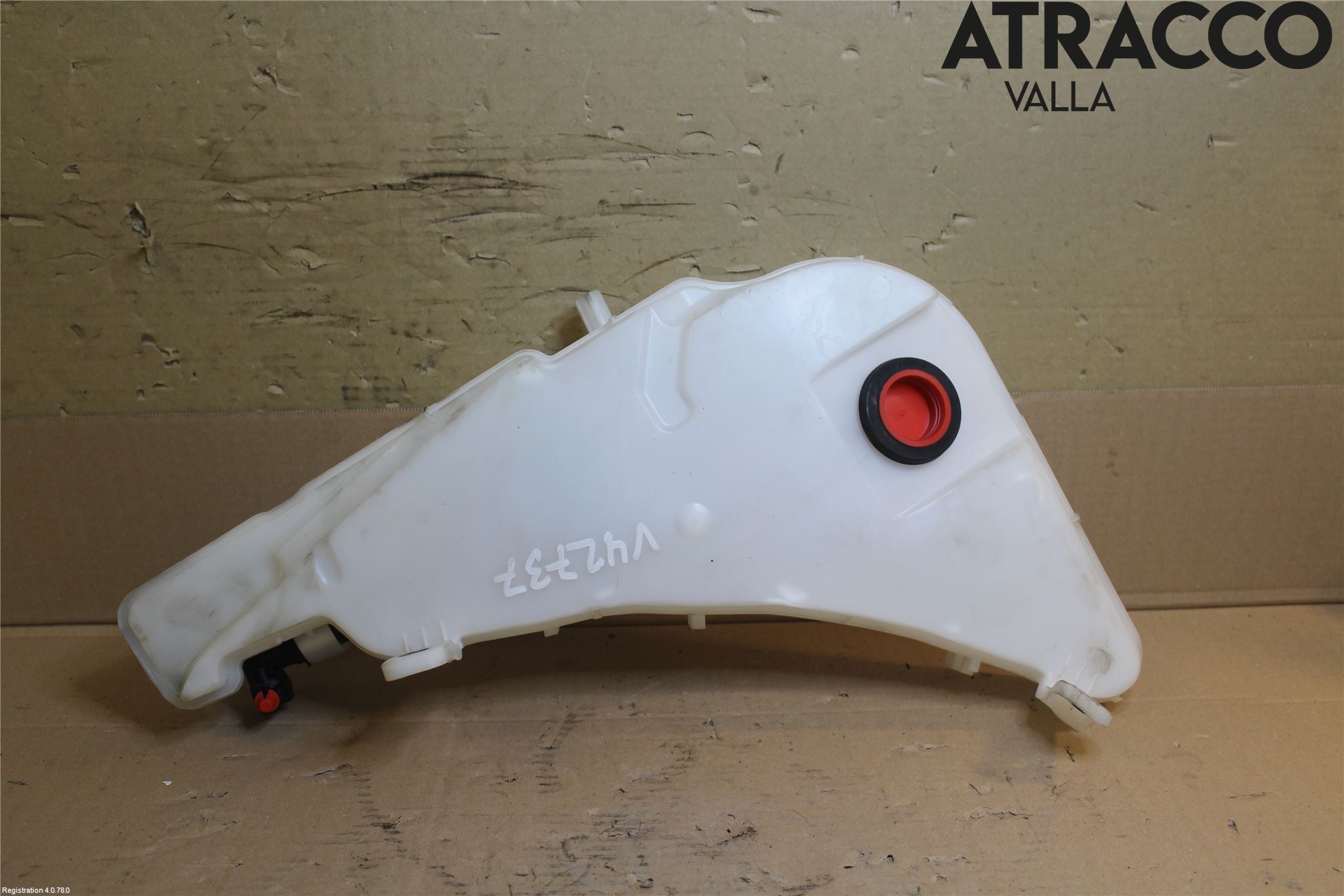 Audi A6 ALLROAD 12-18 Spolartank Vindruta-Strål