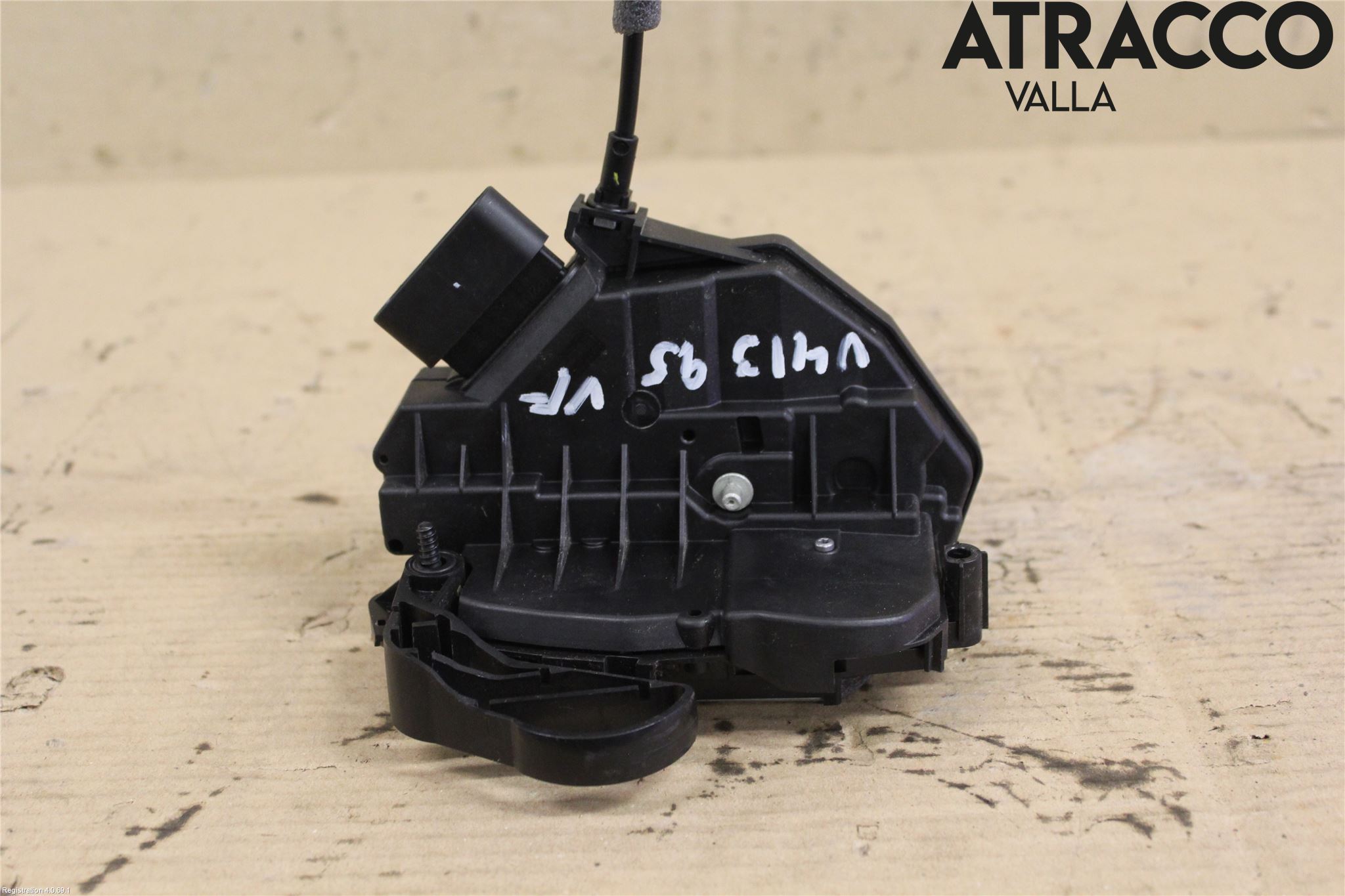 Ford FOCUS 11-14 Låskista-Dörrlås