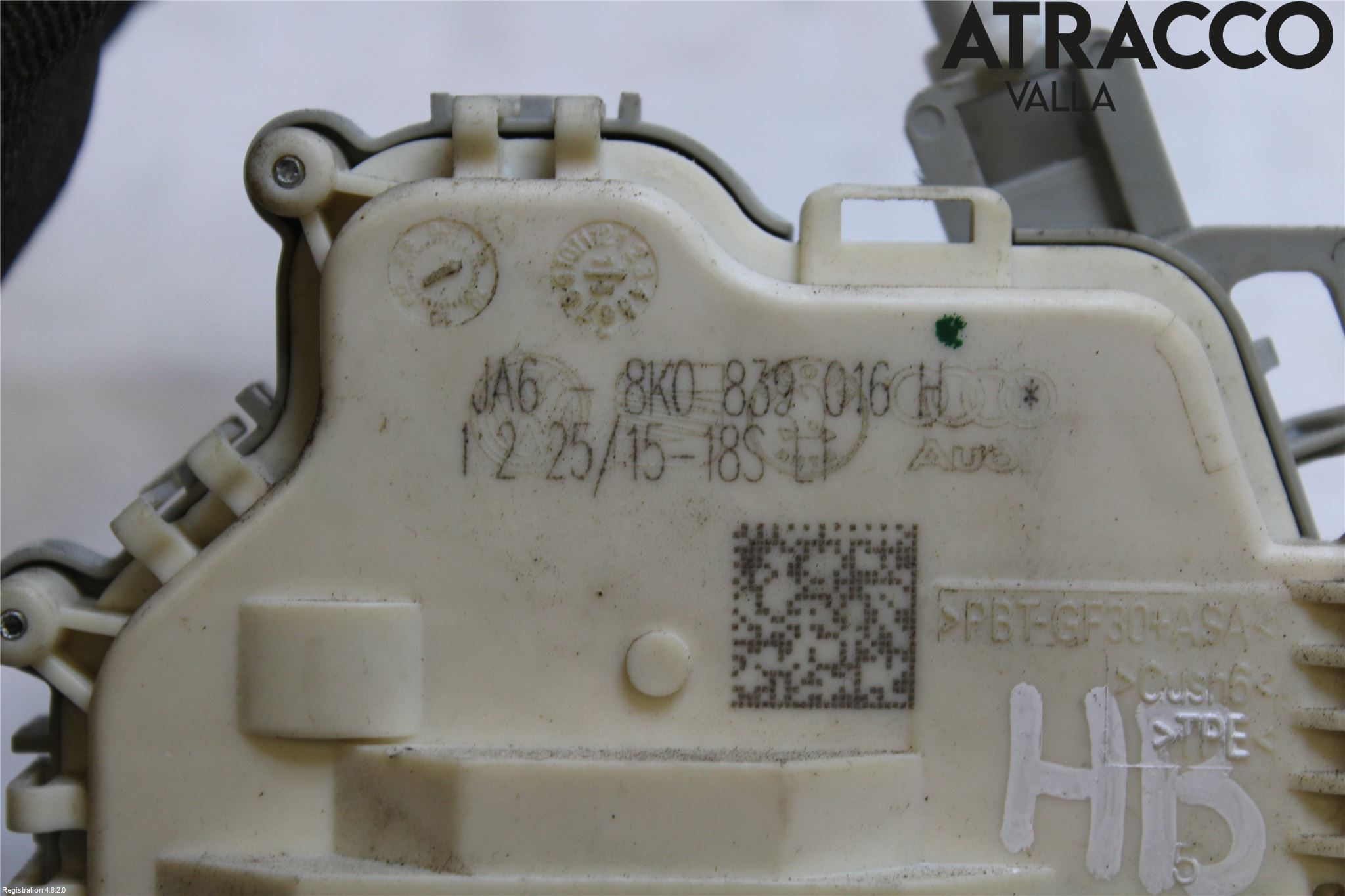 Audi A4 12-15 Låskista-Dörrlås