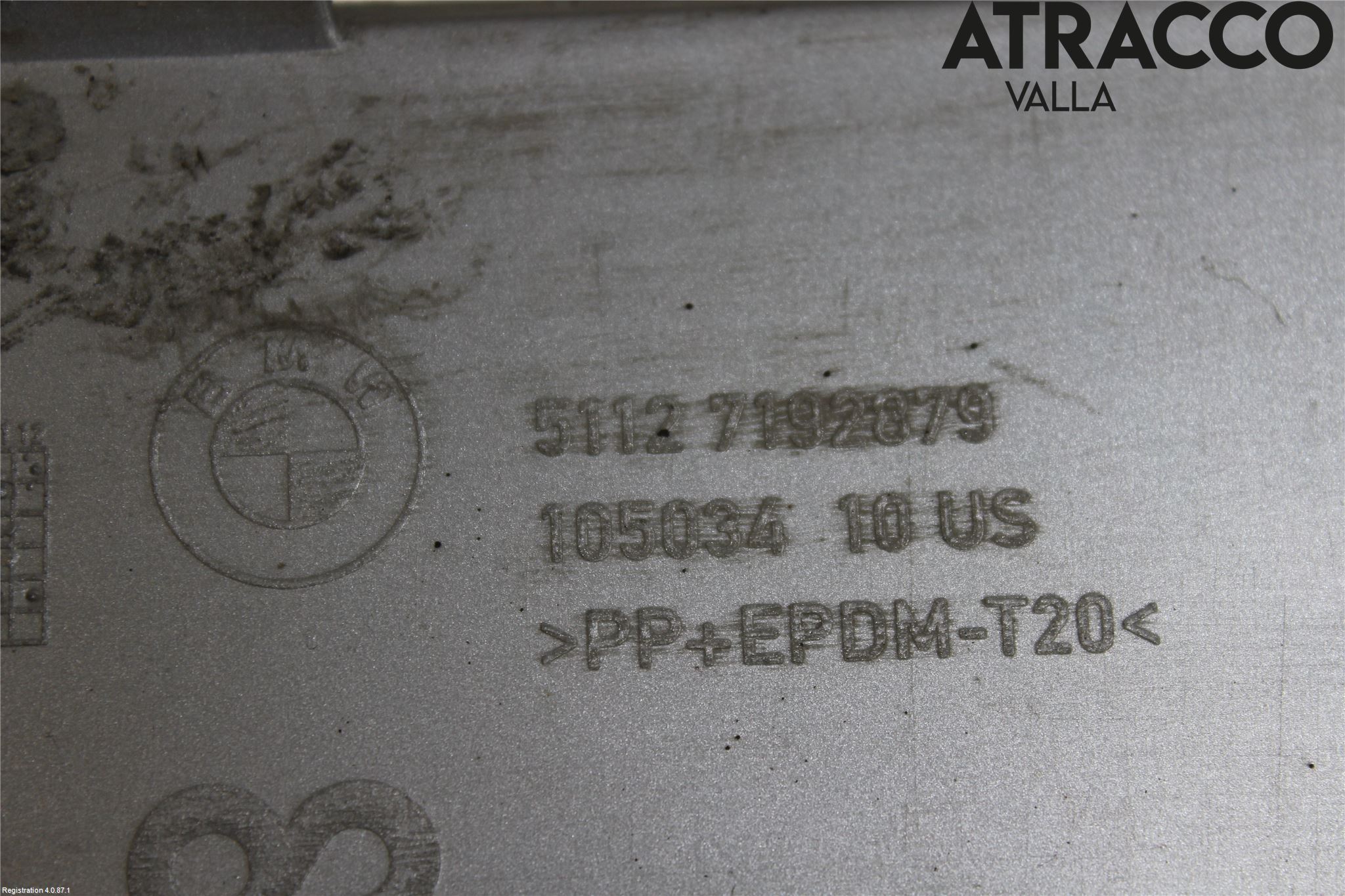 BMW X6 E71/E72   08-14 Stötfångardel Bak Mitt