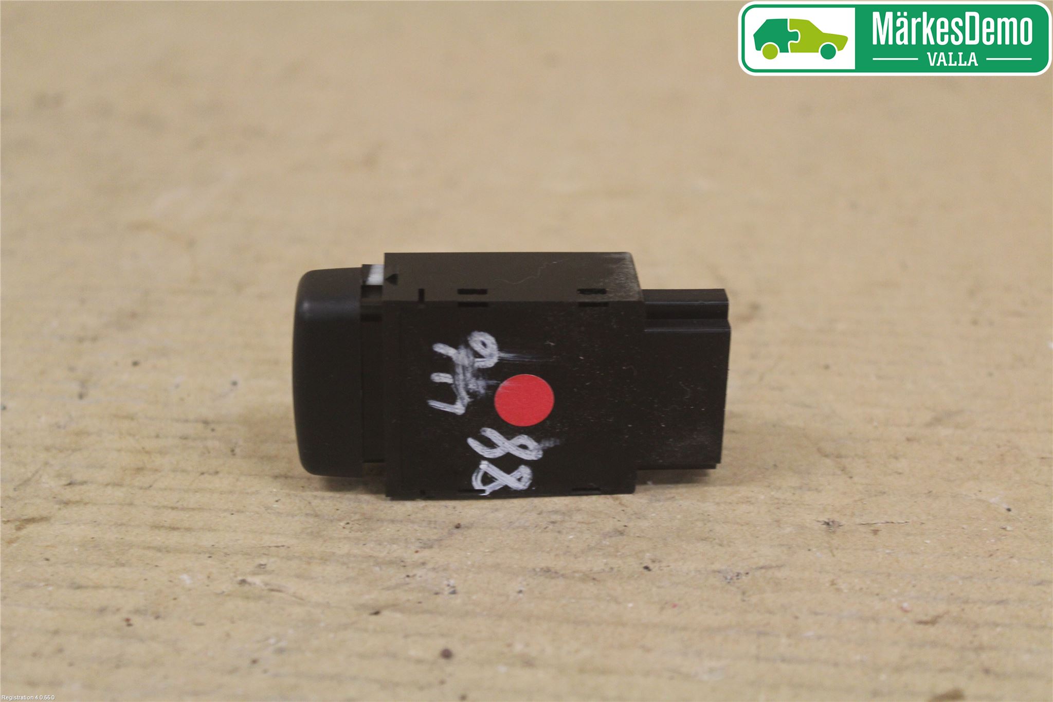 Mitsubishi OUTLANDER 07-12 Strömställare Antisladd