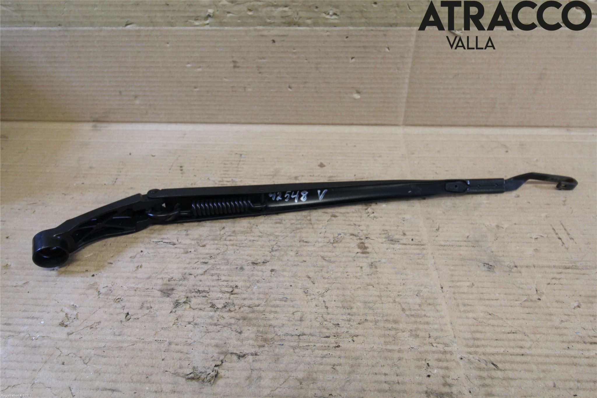 Toyota AURIS 13-19 Torkararm Armar Vindruta