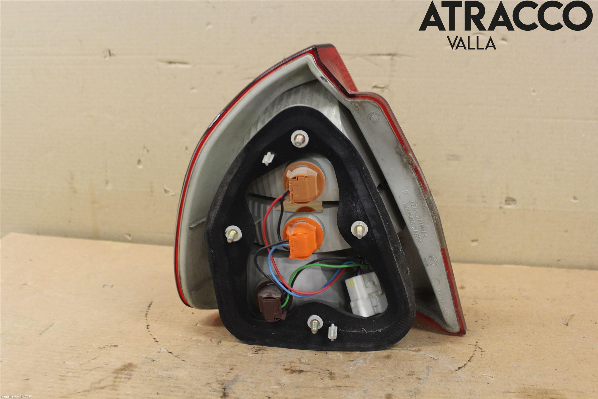 Mitsubishi CARISMA 00-04 Bakljus Höger