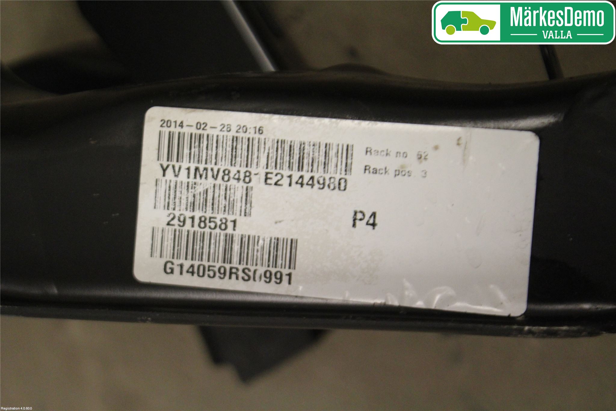 Volvo V40 12-19 Bakaxelbalk