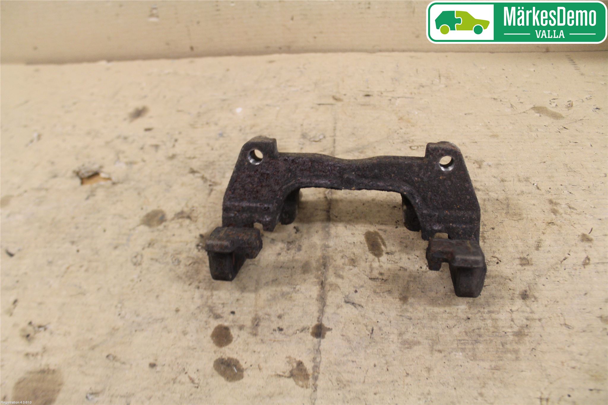 Renault LAGUNA III 08-10 Bromsokshållare