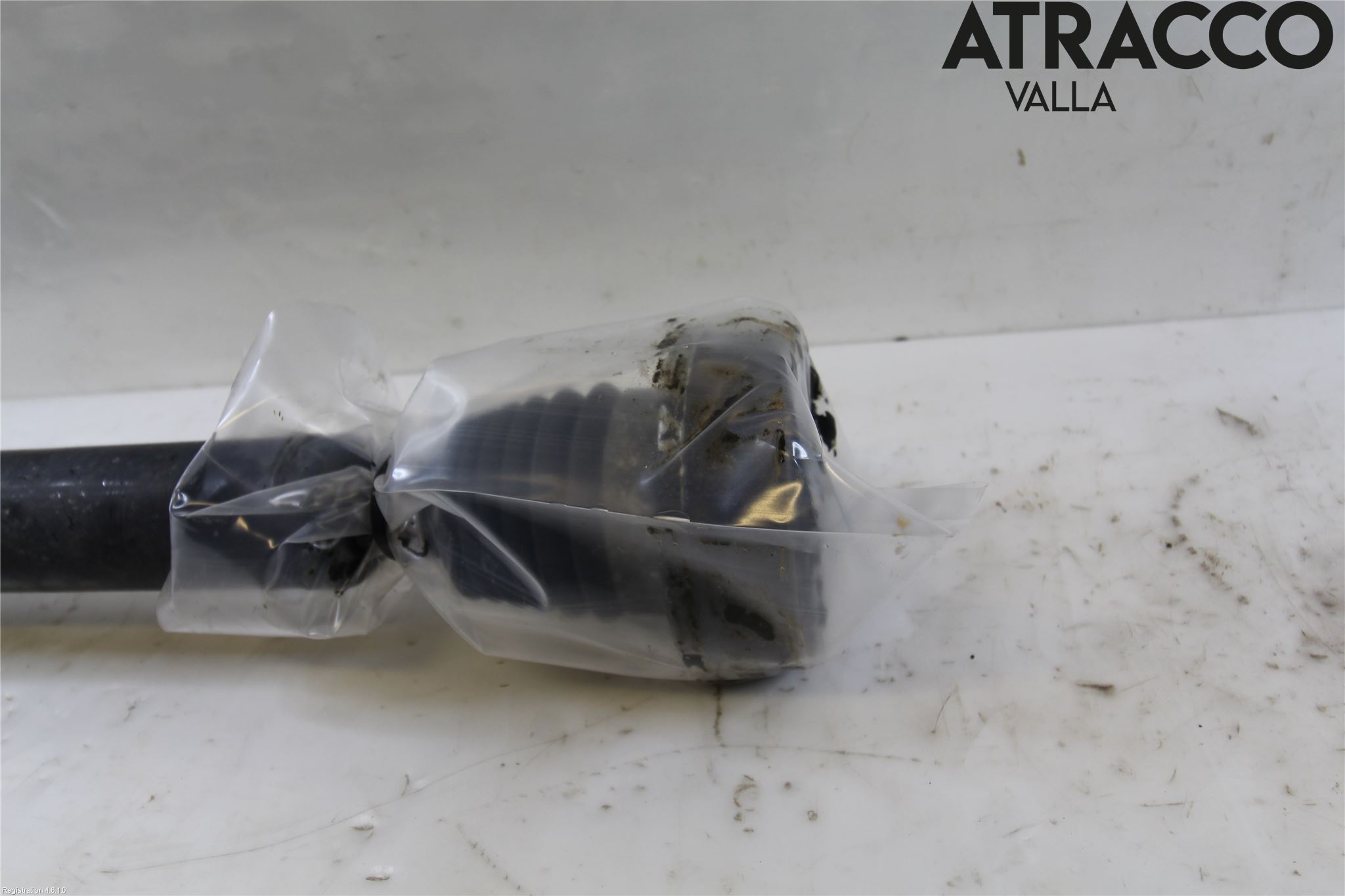 Volkswagen VW PASSAT 11-14 Drivaxel Fram Höger
