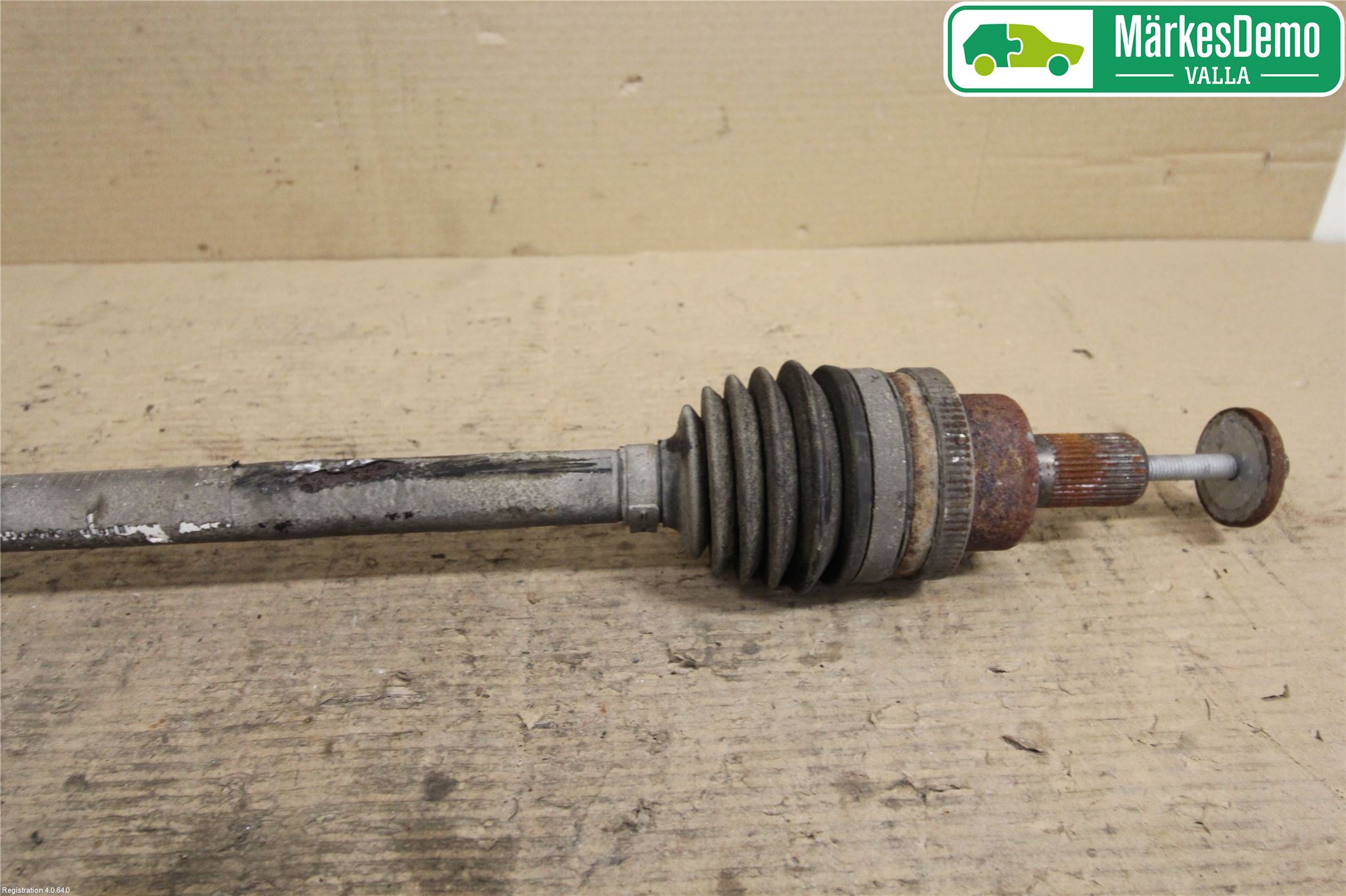 Volvo V70 08-13 Drivaxel Bak Vänster