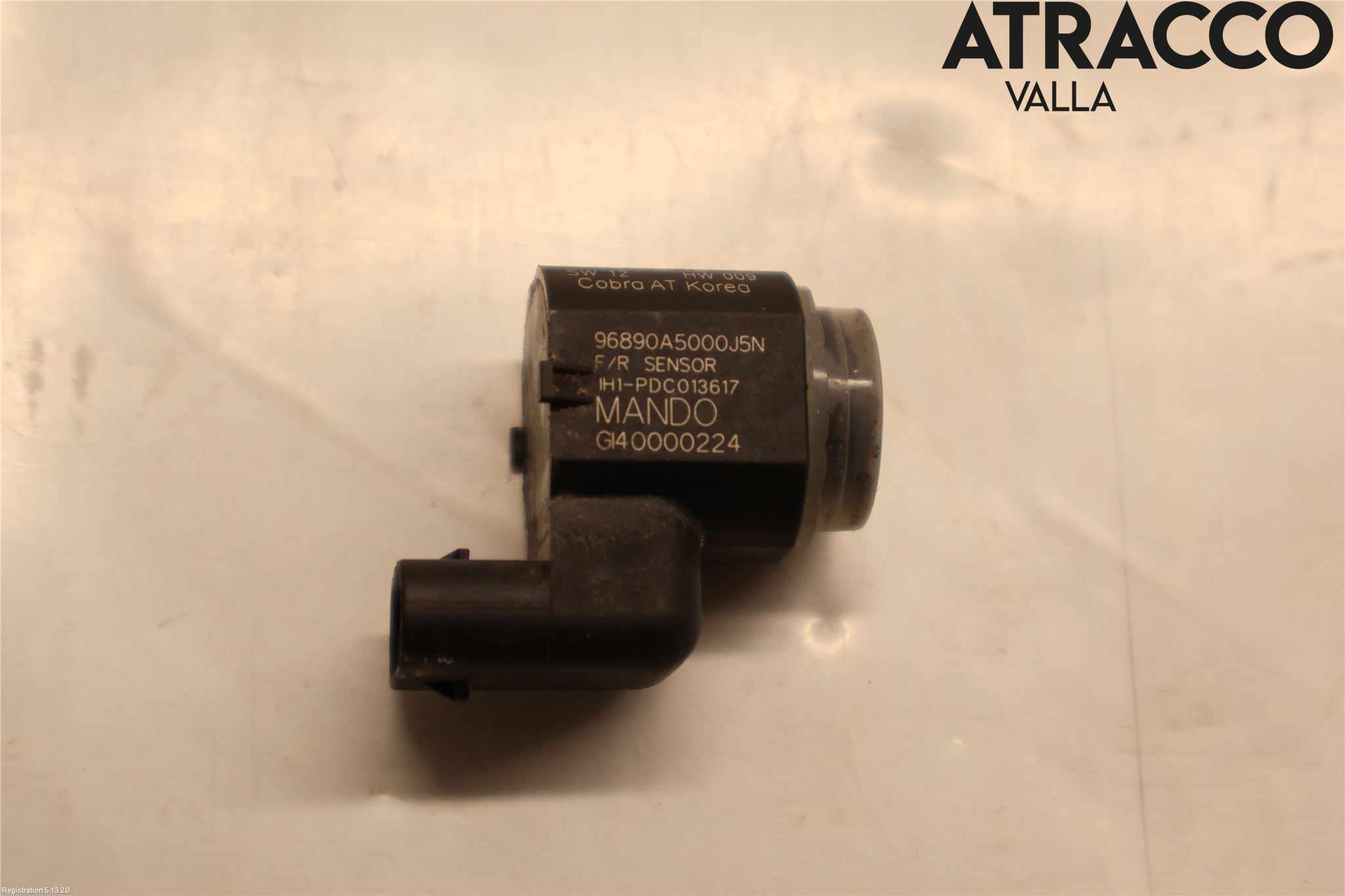 Kia CEED 12-18 Parkeringshjälp Frontsensor