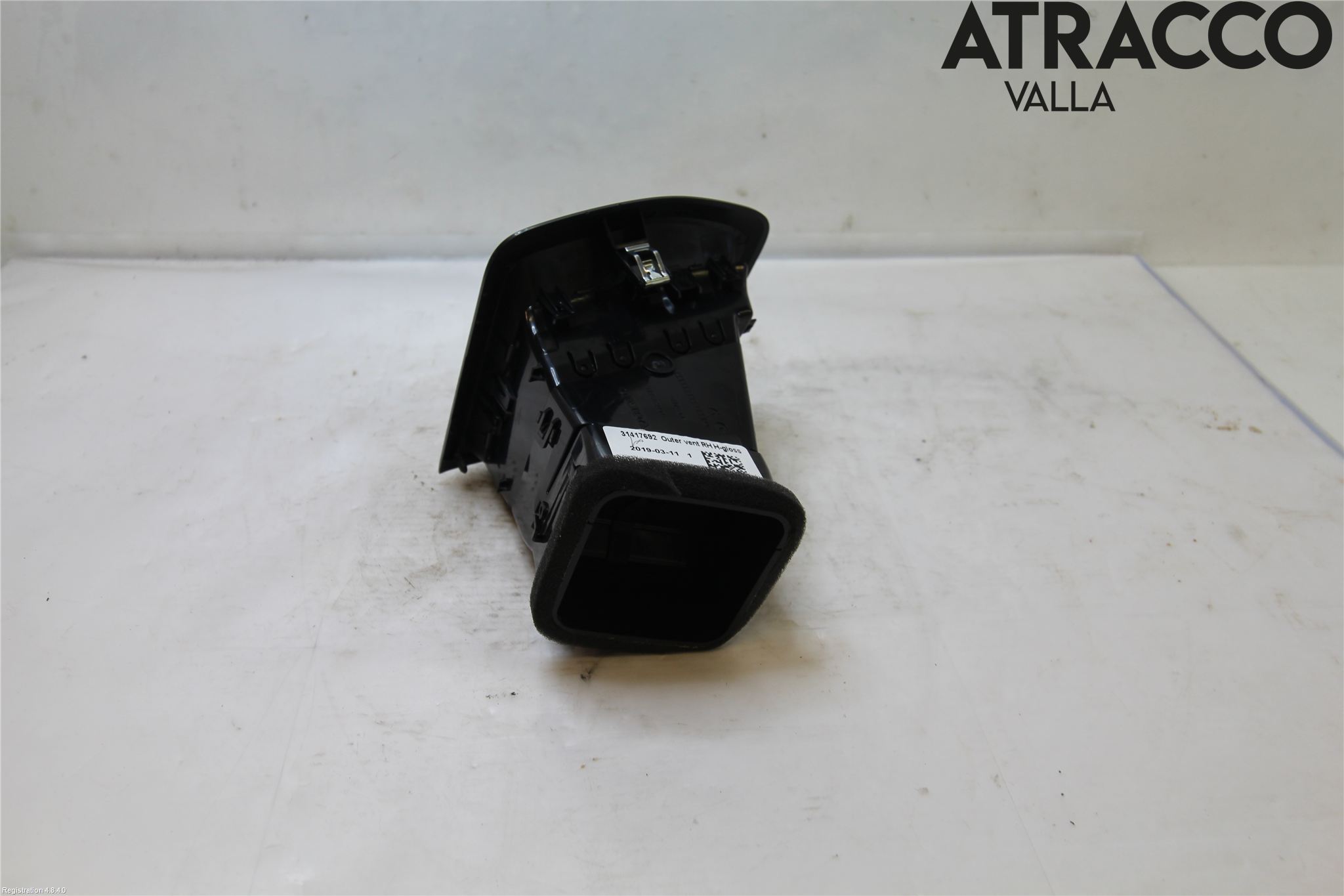 Volvo XC60 18- Defrosterkanal-Munstycke